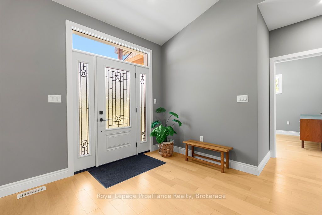 556 Marsh Hill Road Property Photo 6