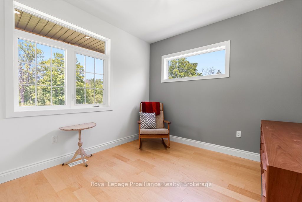 556 Marsh Hill Road Property Photo 28