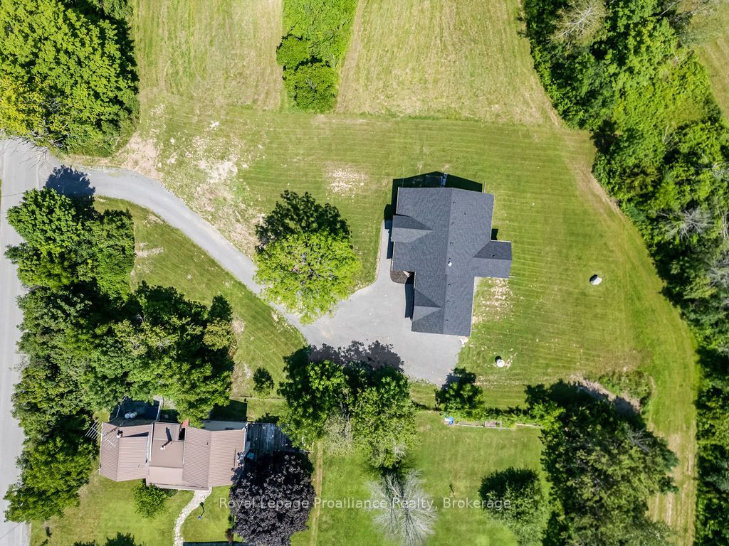 556 Marsh Hill Road Property Photo 43