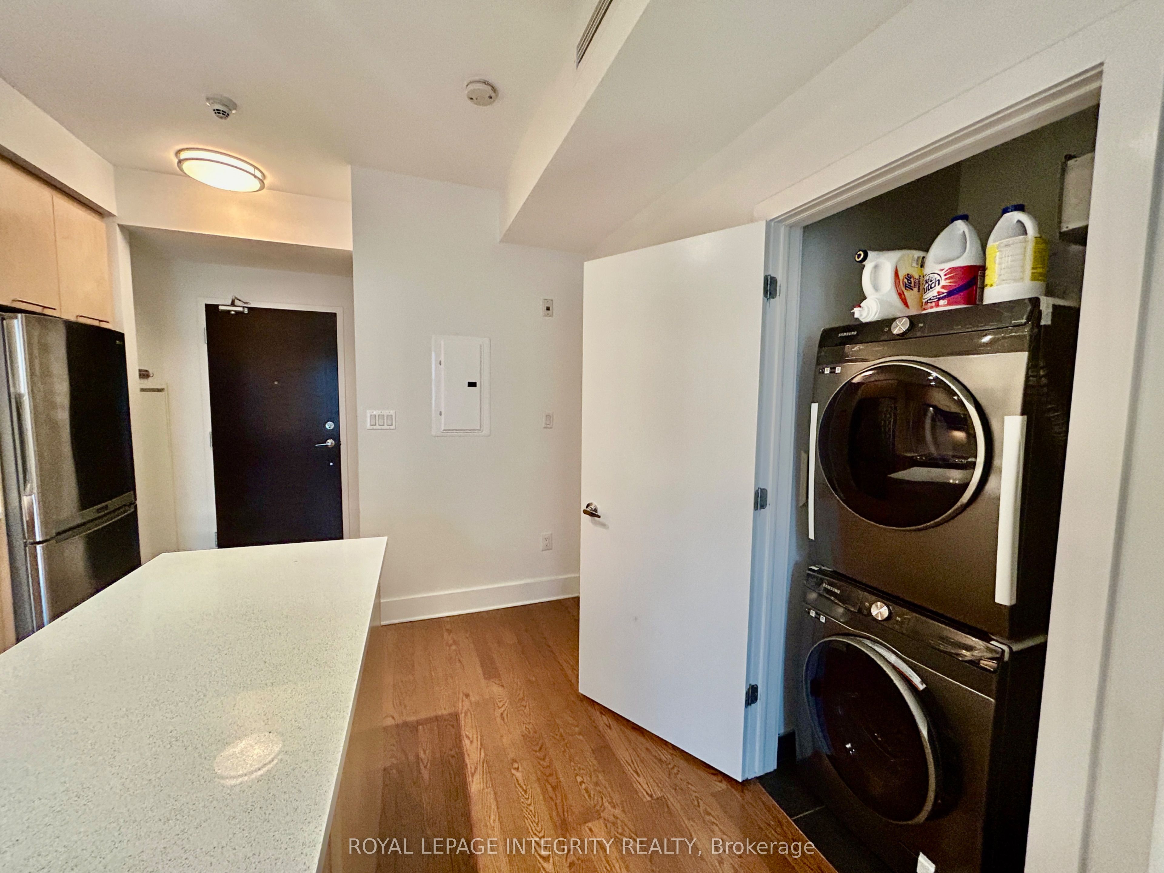 101 Richmond Road 420 Property Photo 25