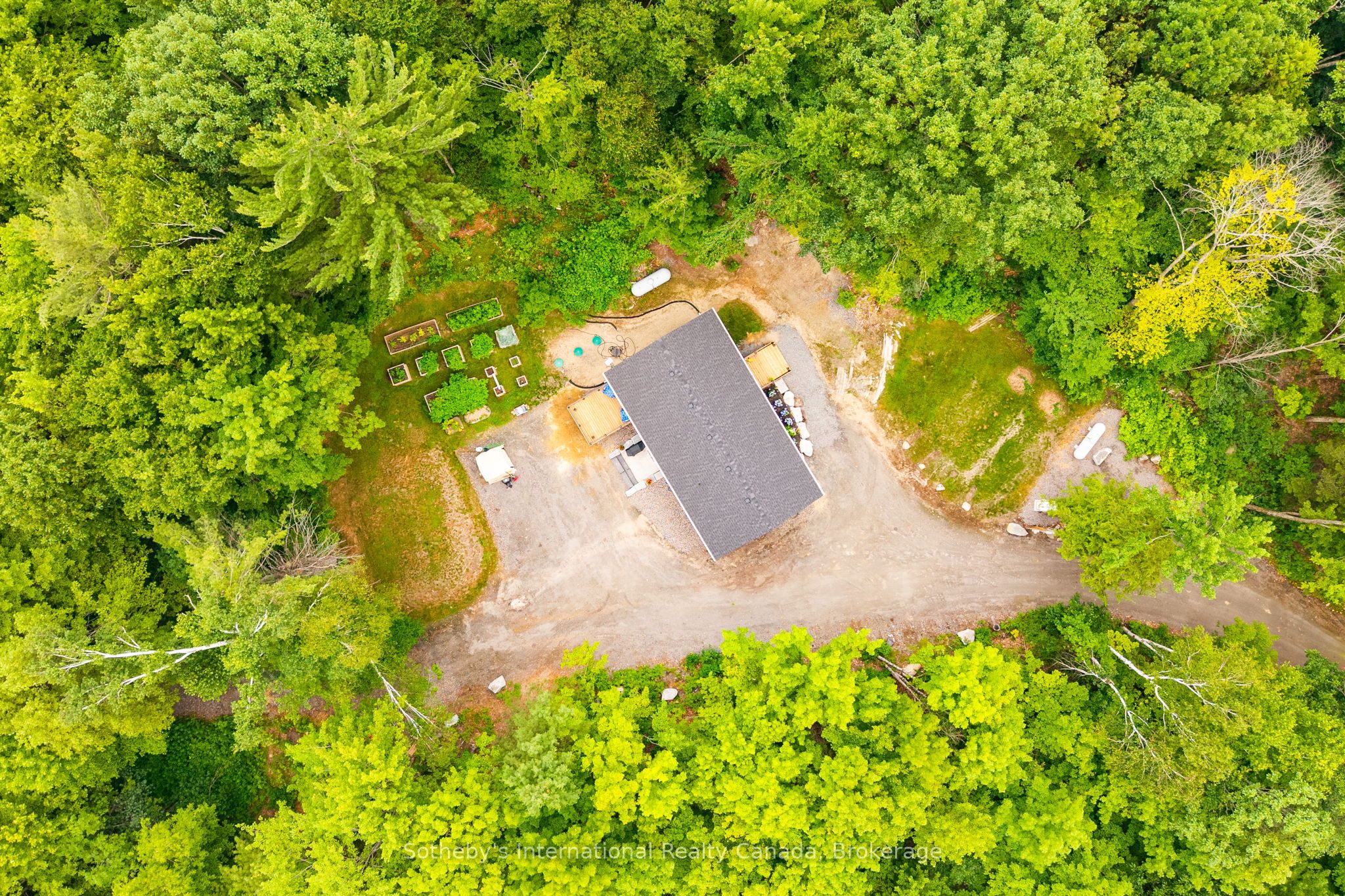 1222 Moon River Road Property Photo 37