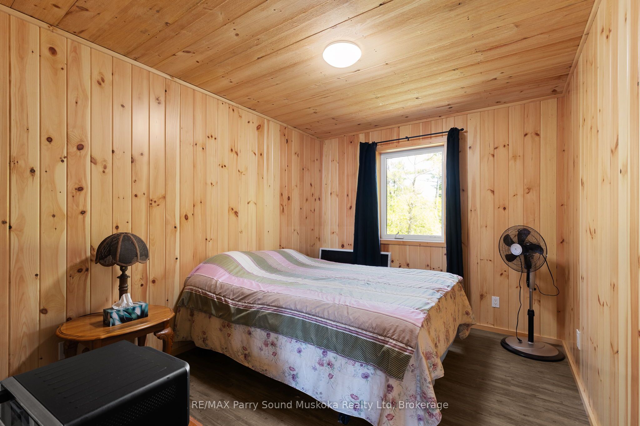 16 B55 Island Property Photo 30