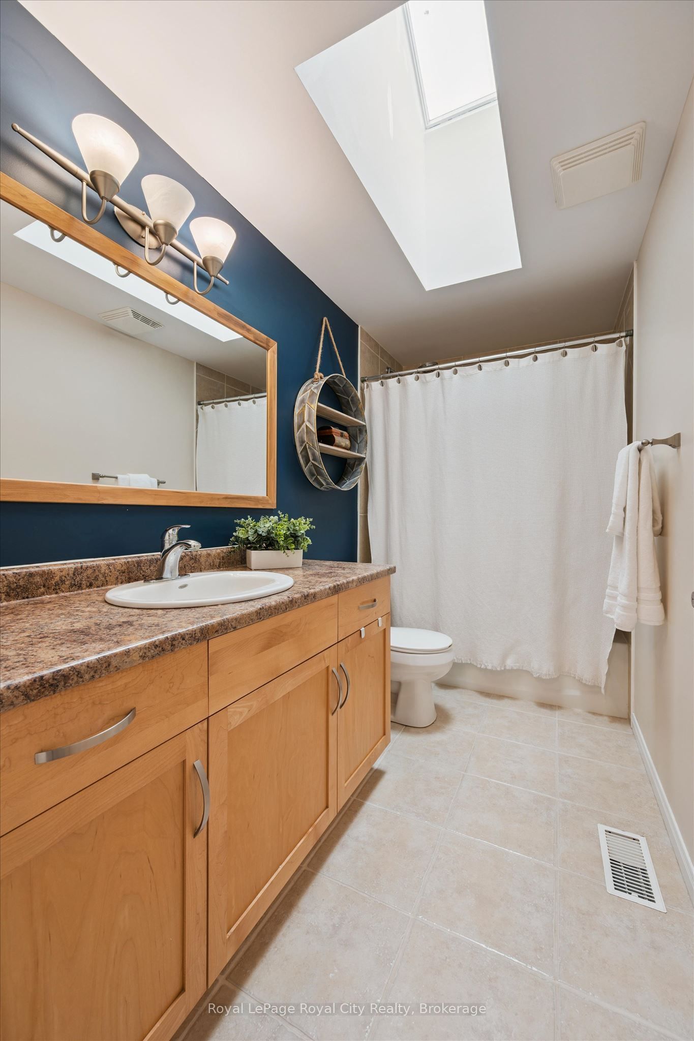 138 Flanders Road Property Photo 28