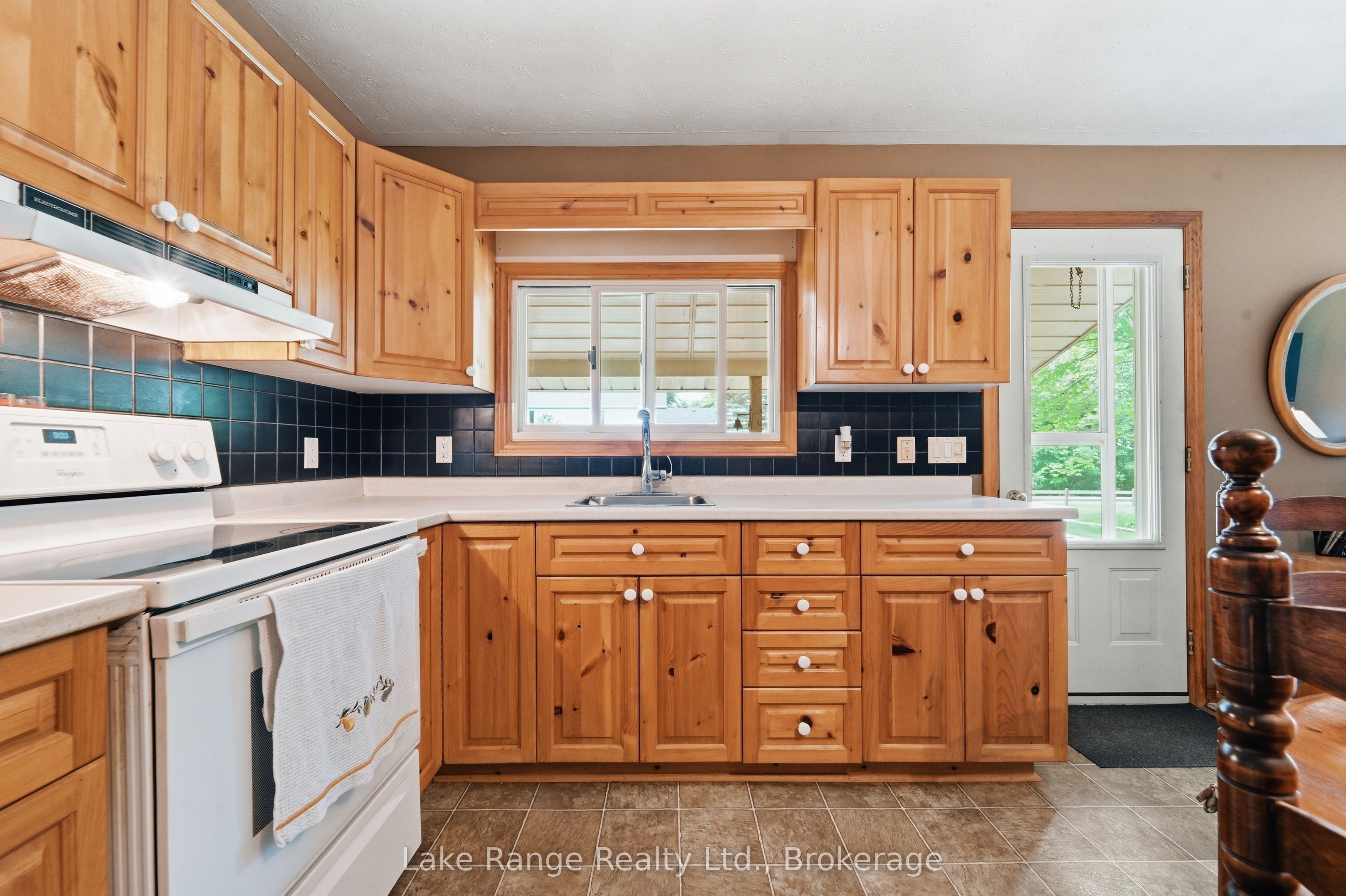 311 Maple Street Property Photo 14
