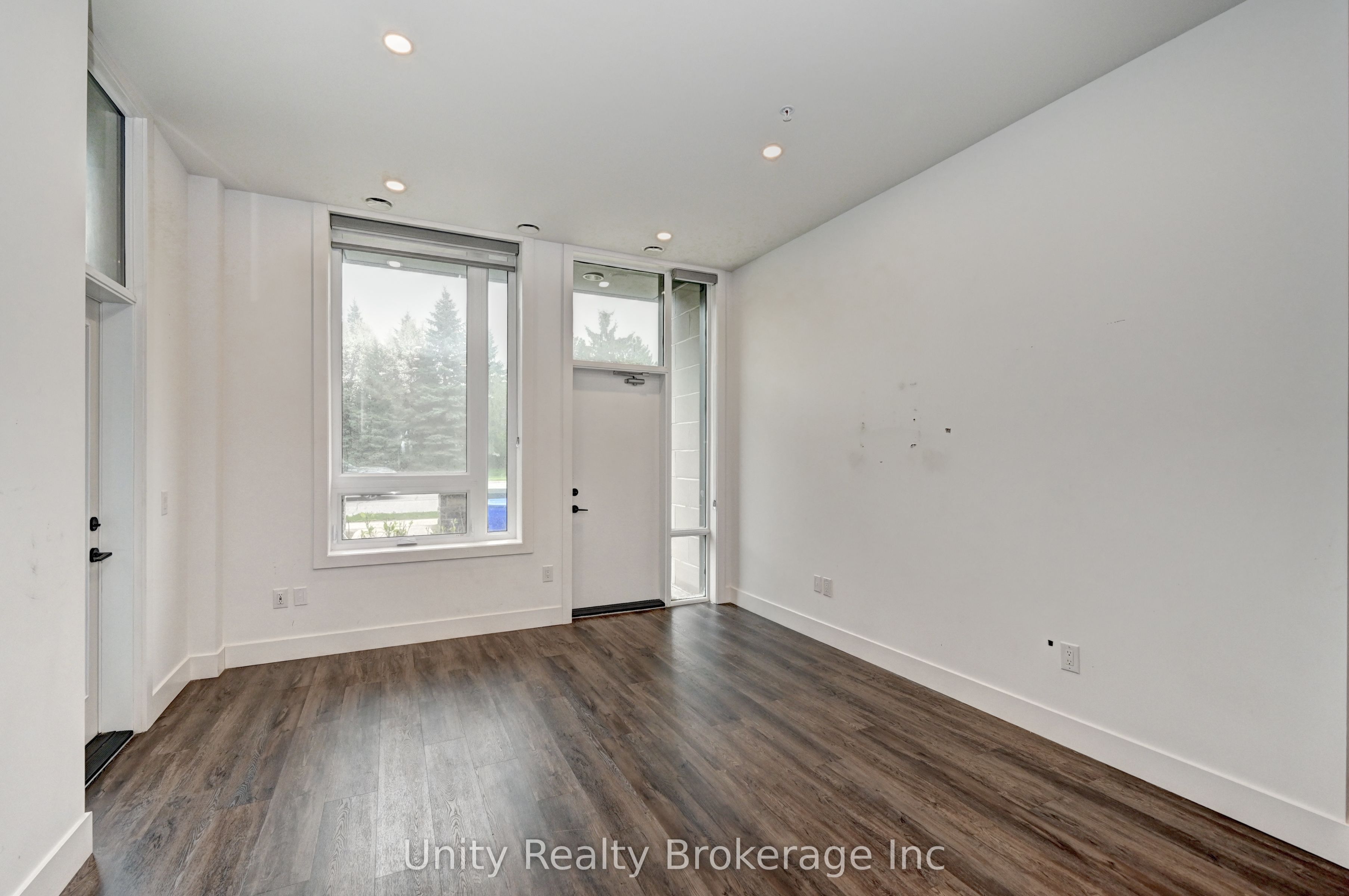26 Lowes Road 108 Property Photo 27