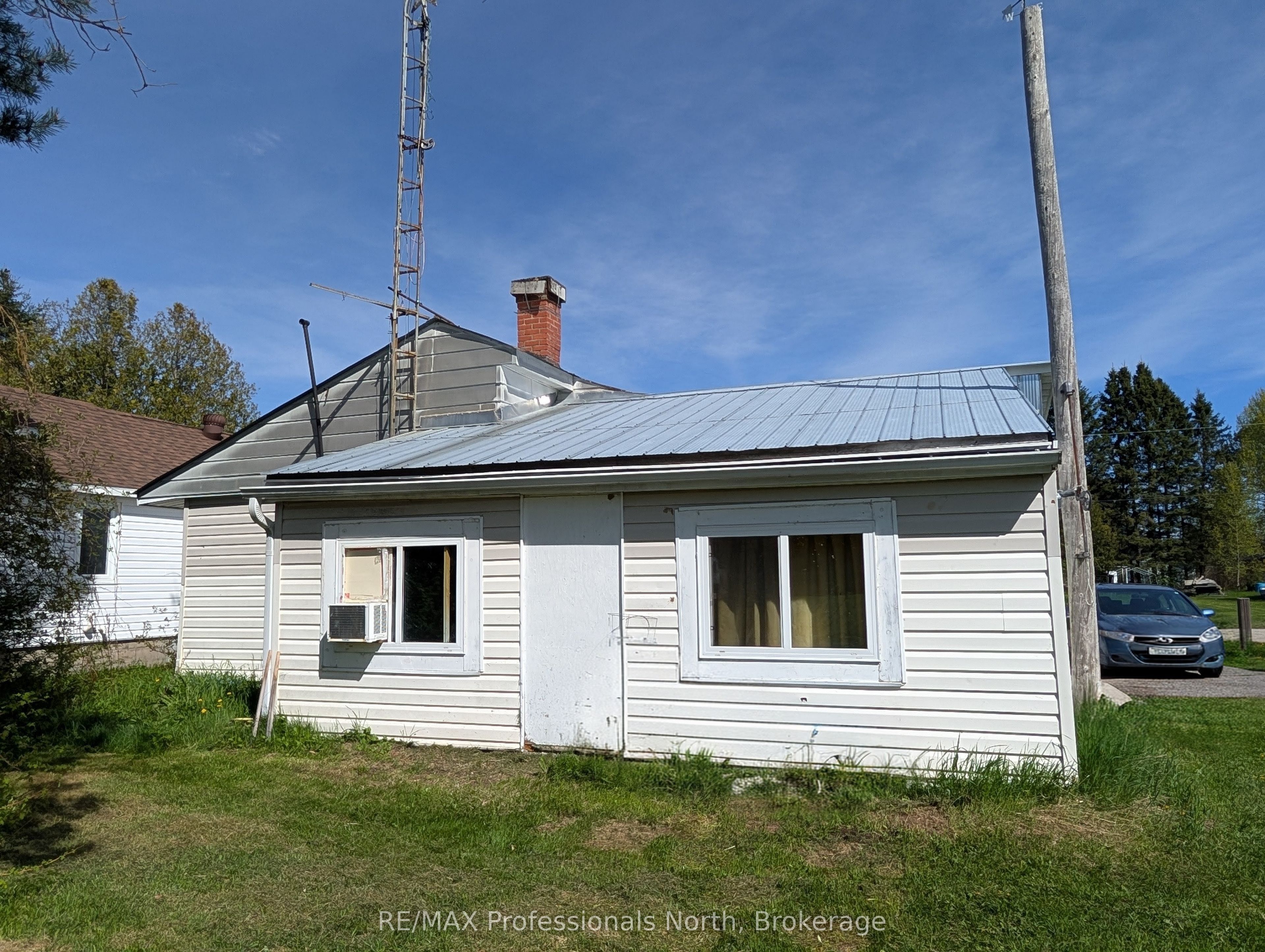61 Riverside Avenue Property Photo 3