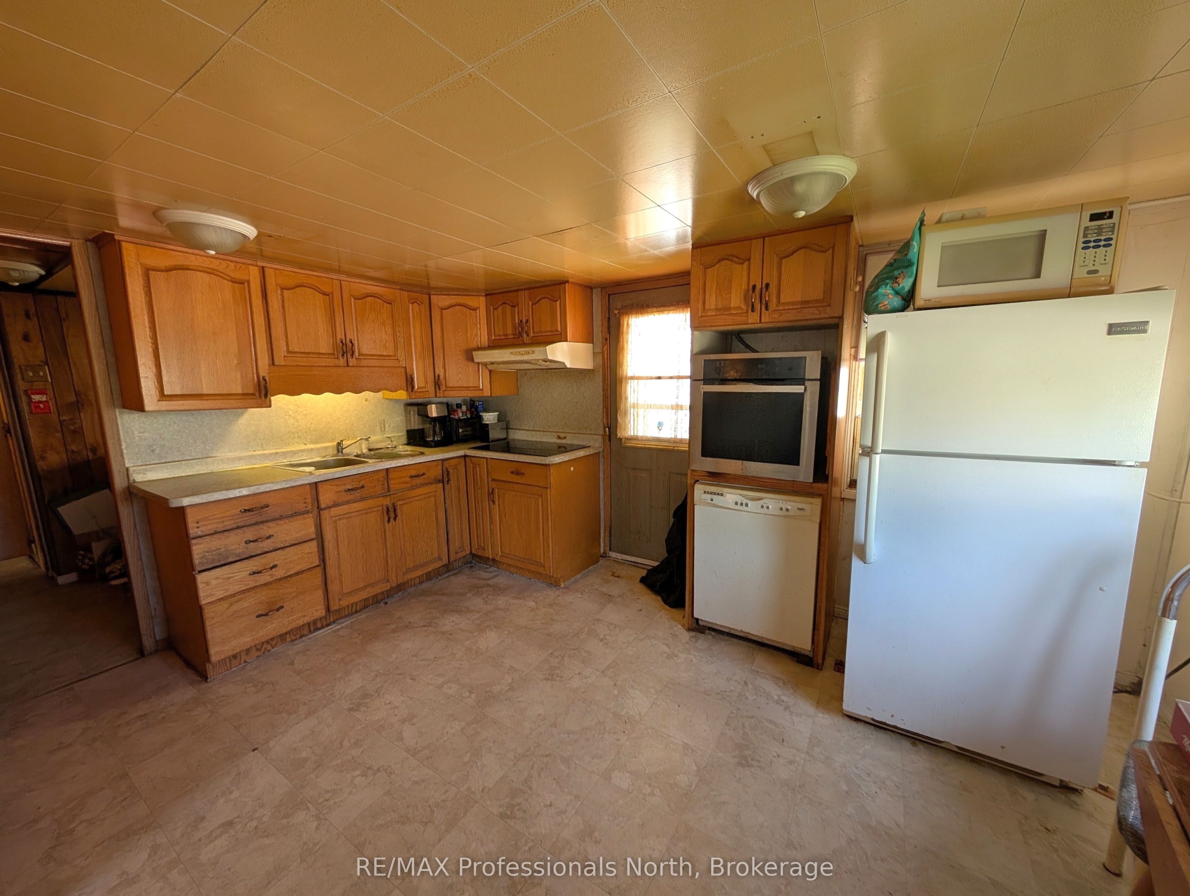 61 Riverside Avenue Property Photo 7
