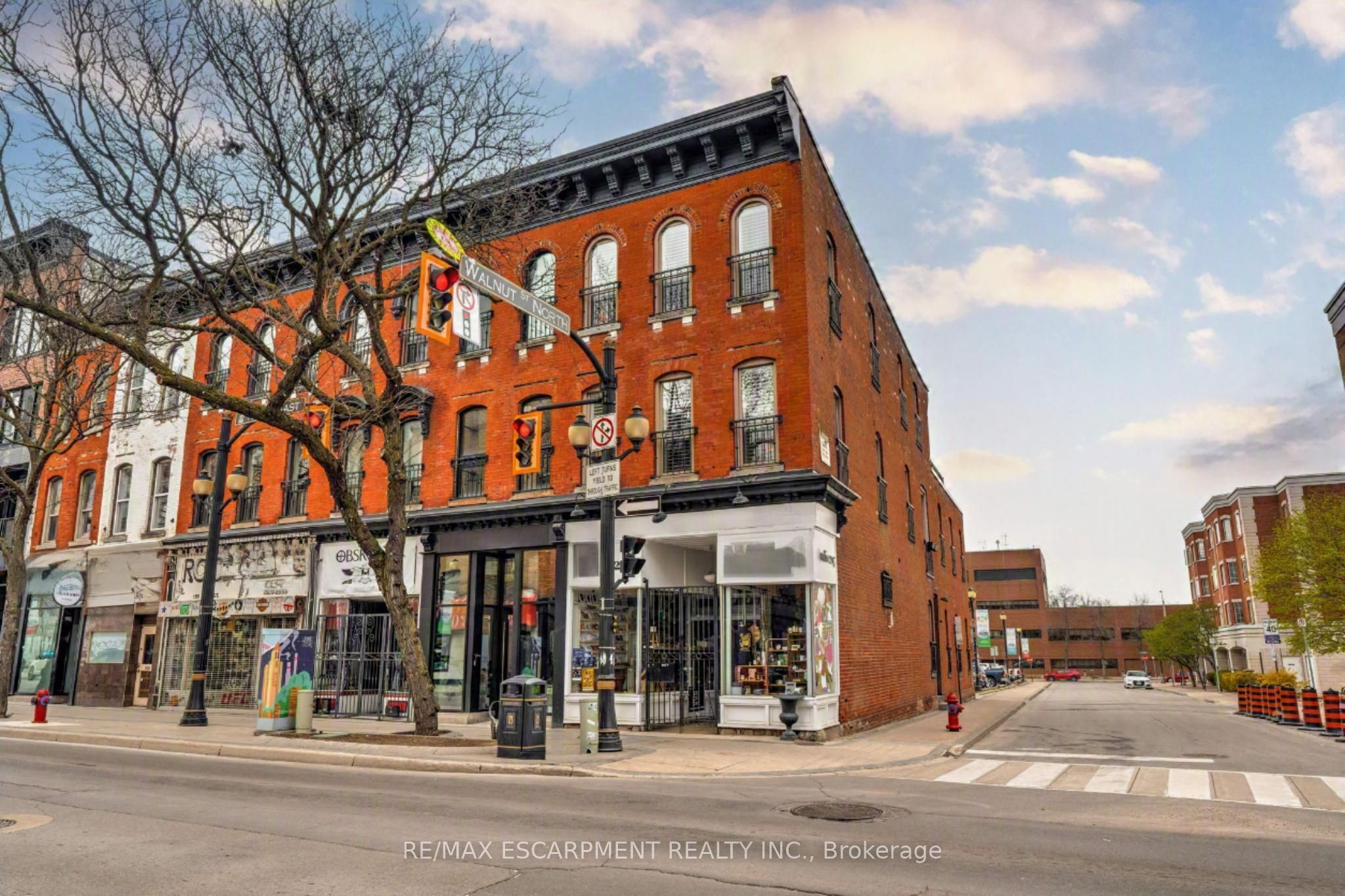 205 King Street E 2 Property Photo 1