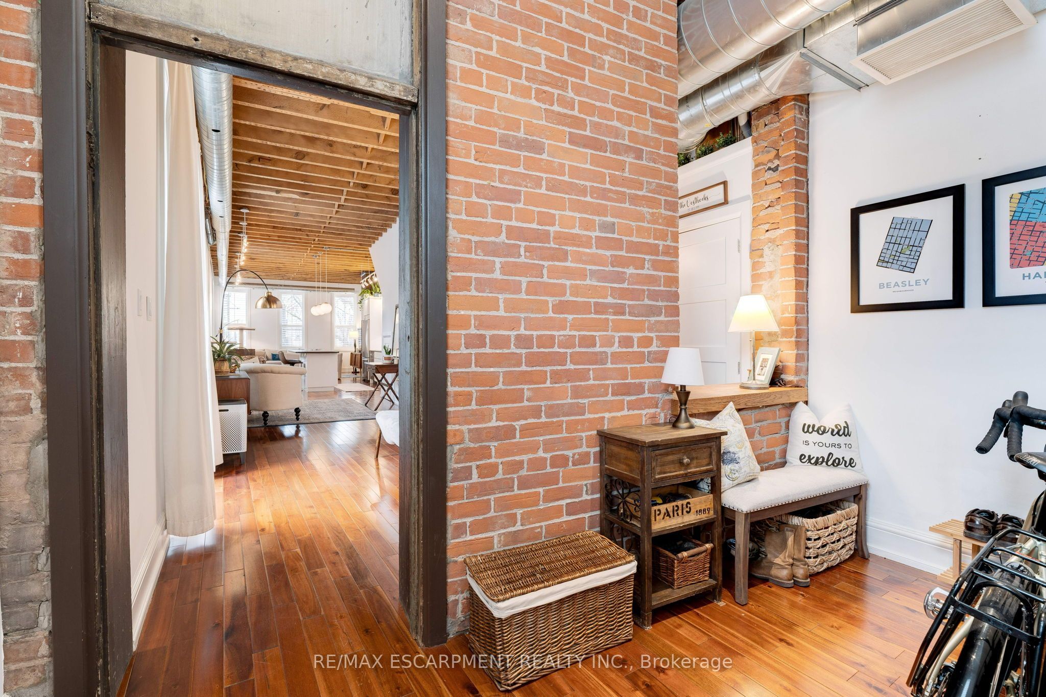 205 King Street E 2 Property Photo 6