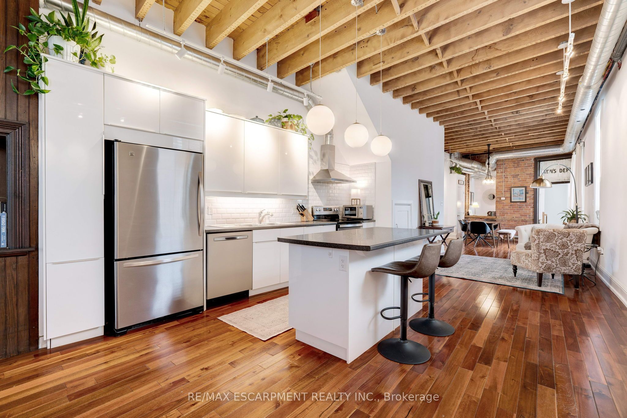 205 King Street E 2 Property Photo 16