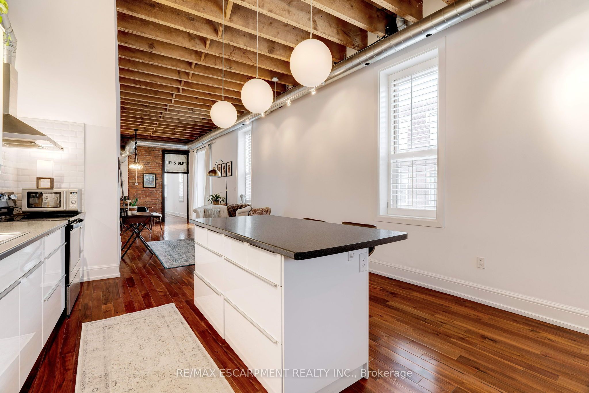 205 King Street E 2 Property Photo 20