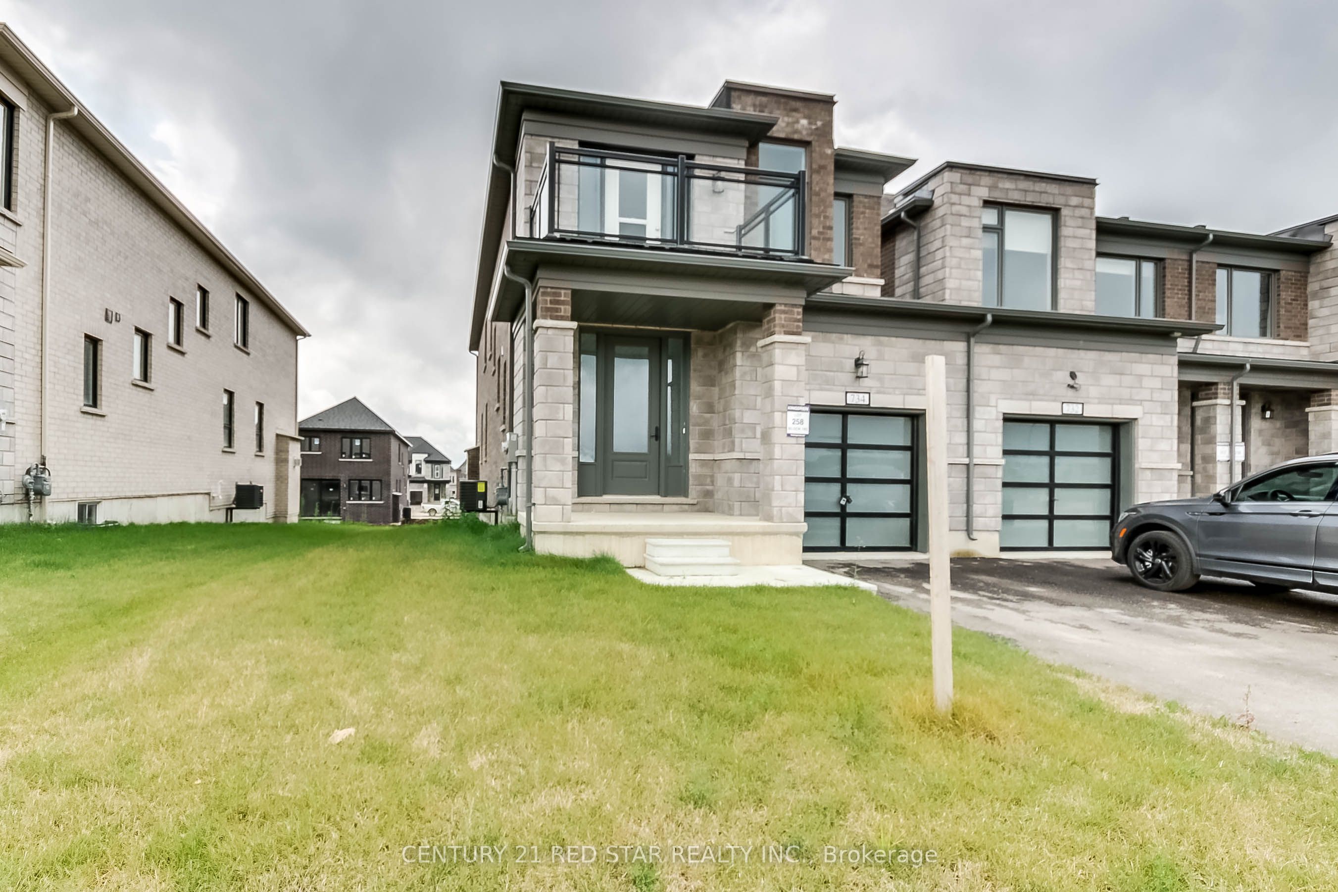 734 Khalsa Drive Property Photo 1