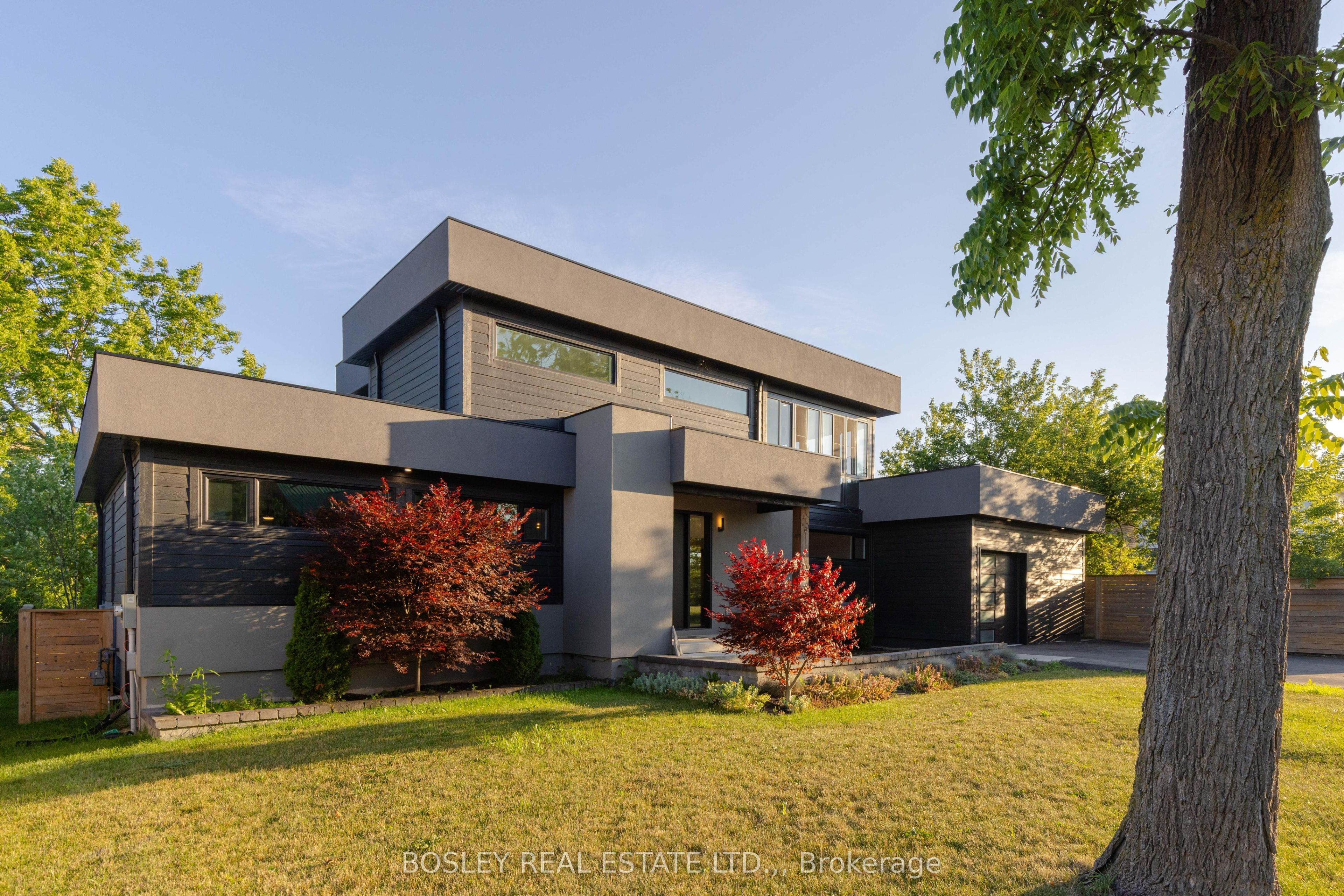 29 Rosedale Avenue Property Photo 38