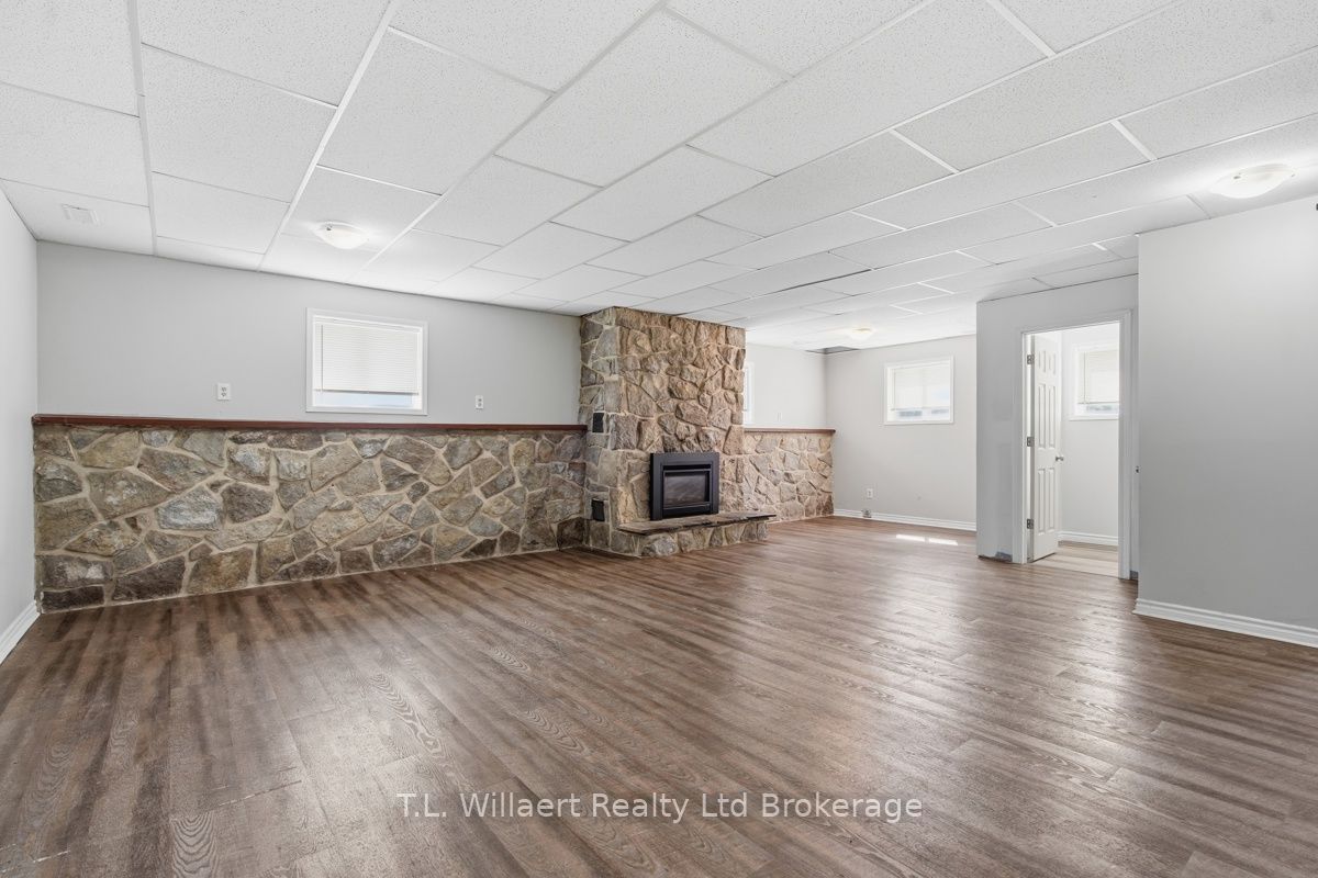 25130 Argyle Line Property Photo 29