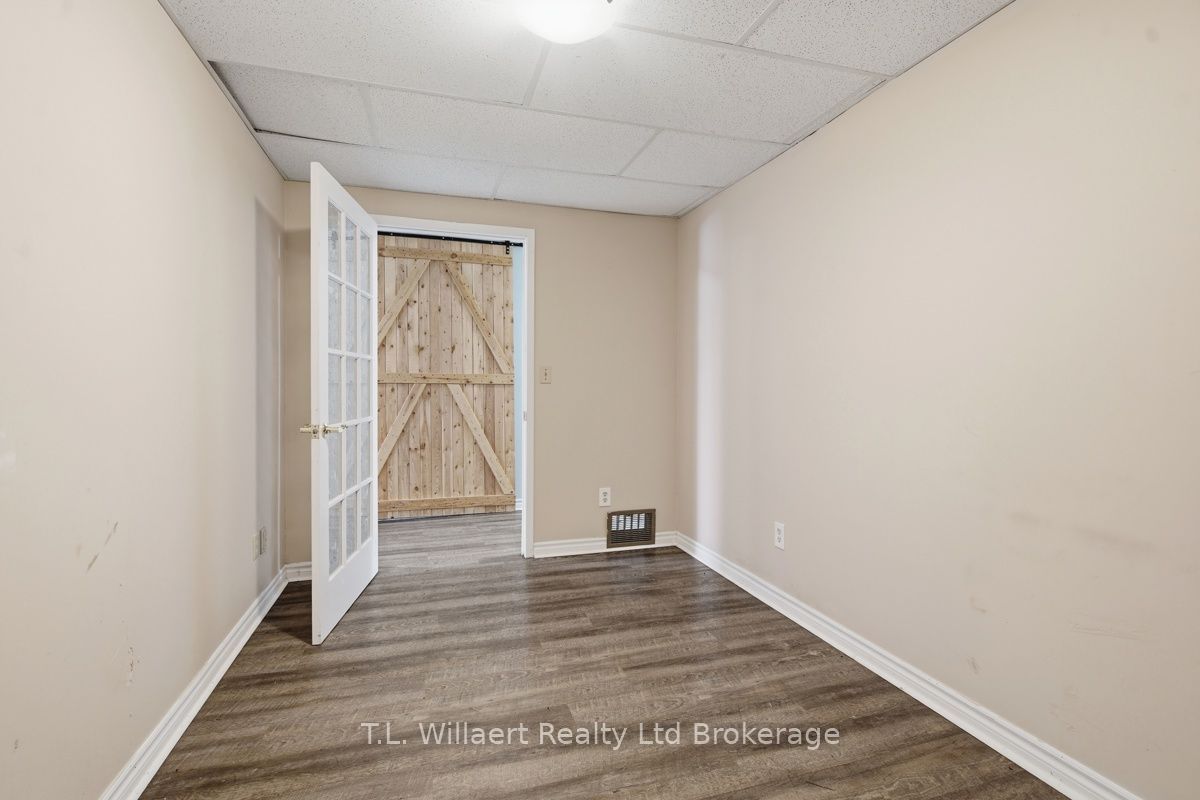 25130 Argyle Line Property Photo 34