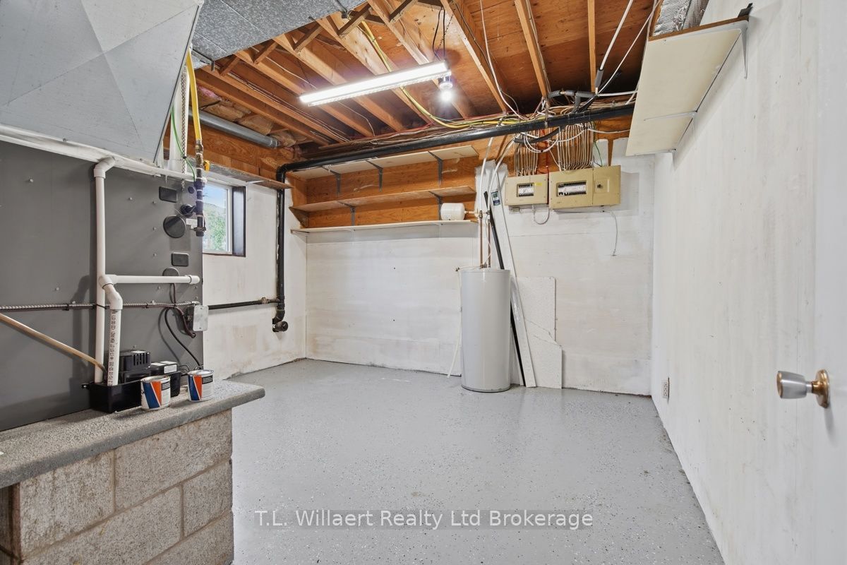25130 Argyle Line Property Photo 38