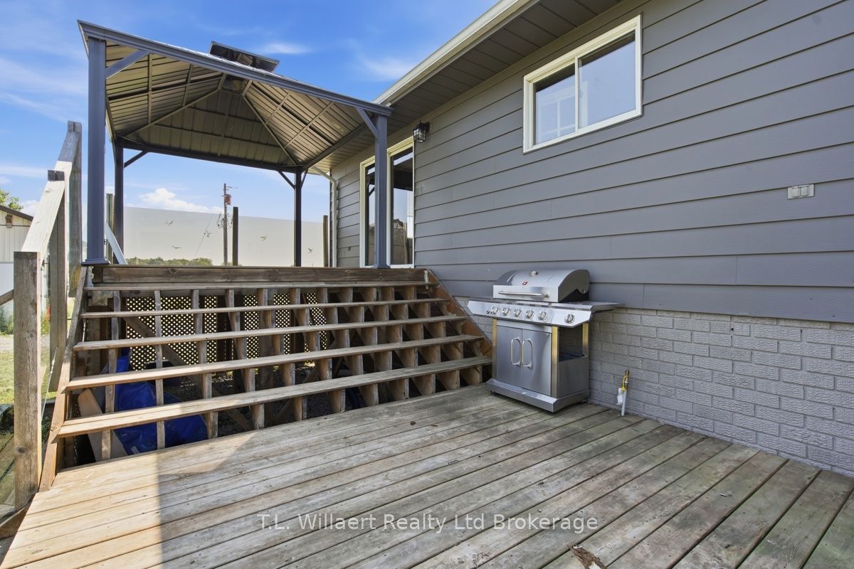 25130 Argyle Line Property Photo 42