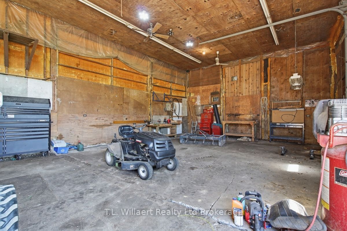25130 Argyle Line Property Photo 49