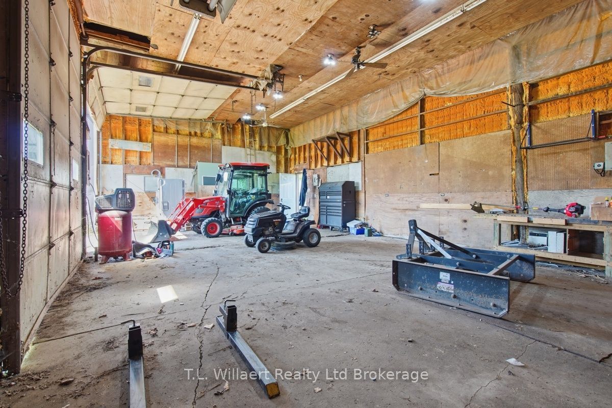 25130 Argyle Line Property Photo 50