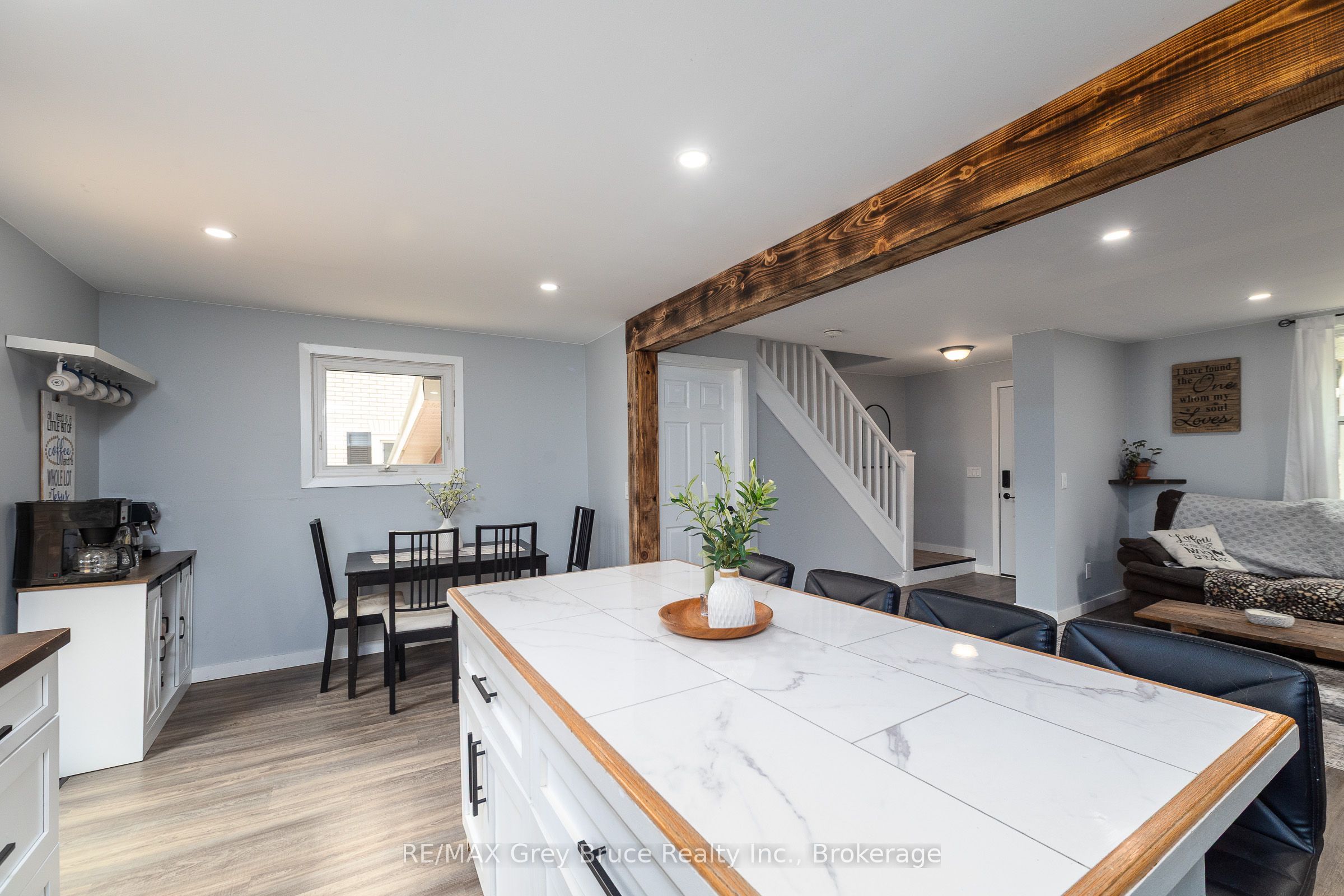1693 8th Avenue E Property Photo 11
