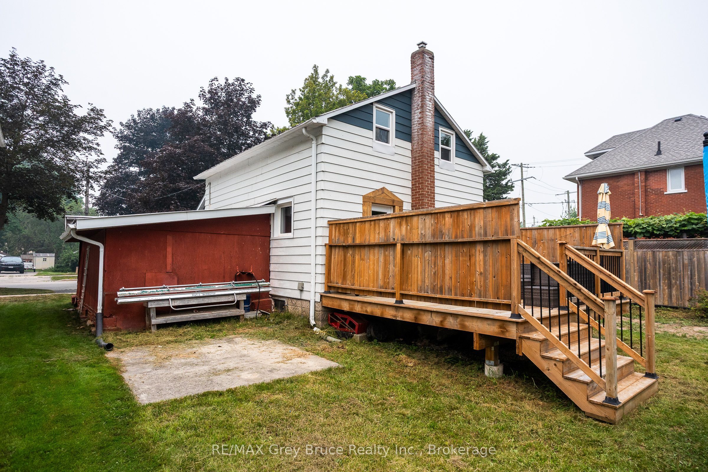 1693 8th Avenue E Property Photo 25