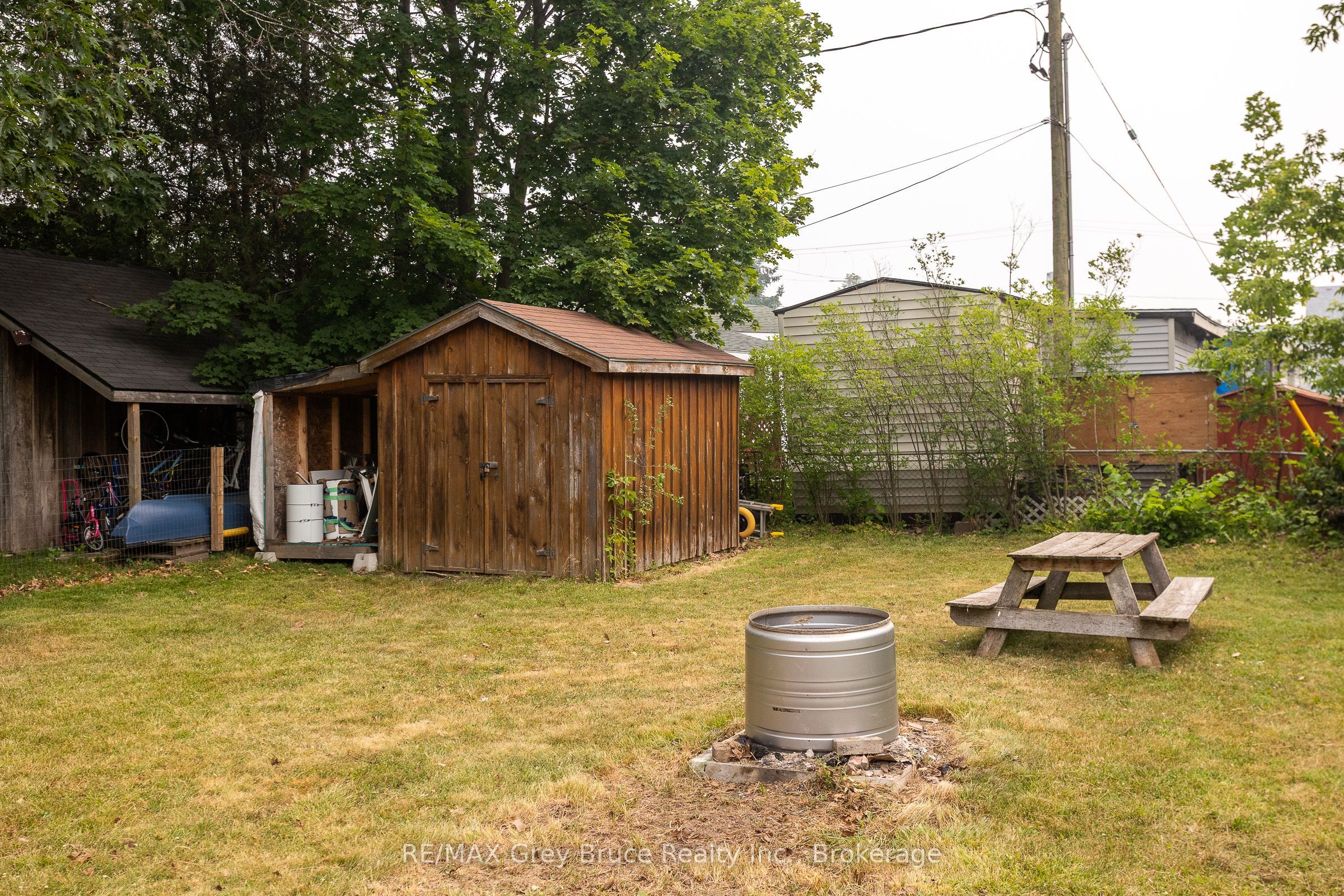 1693 8th Avenue E Property Photo 28