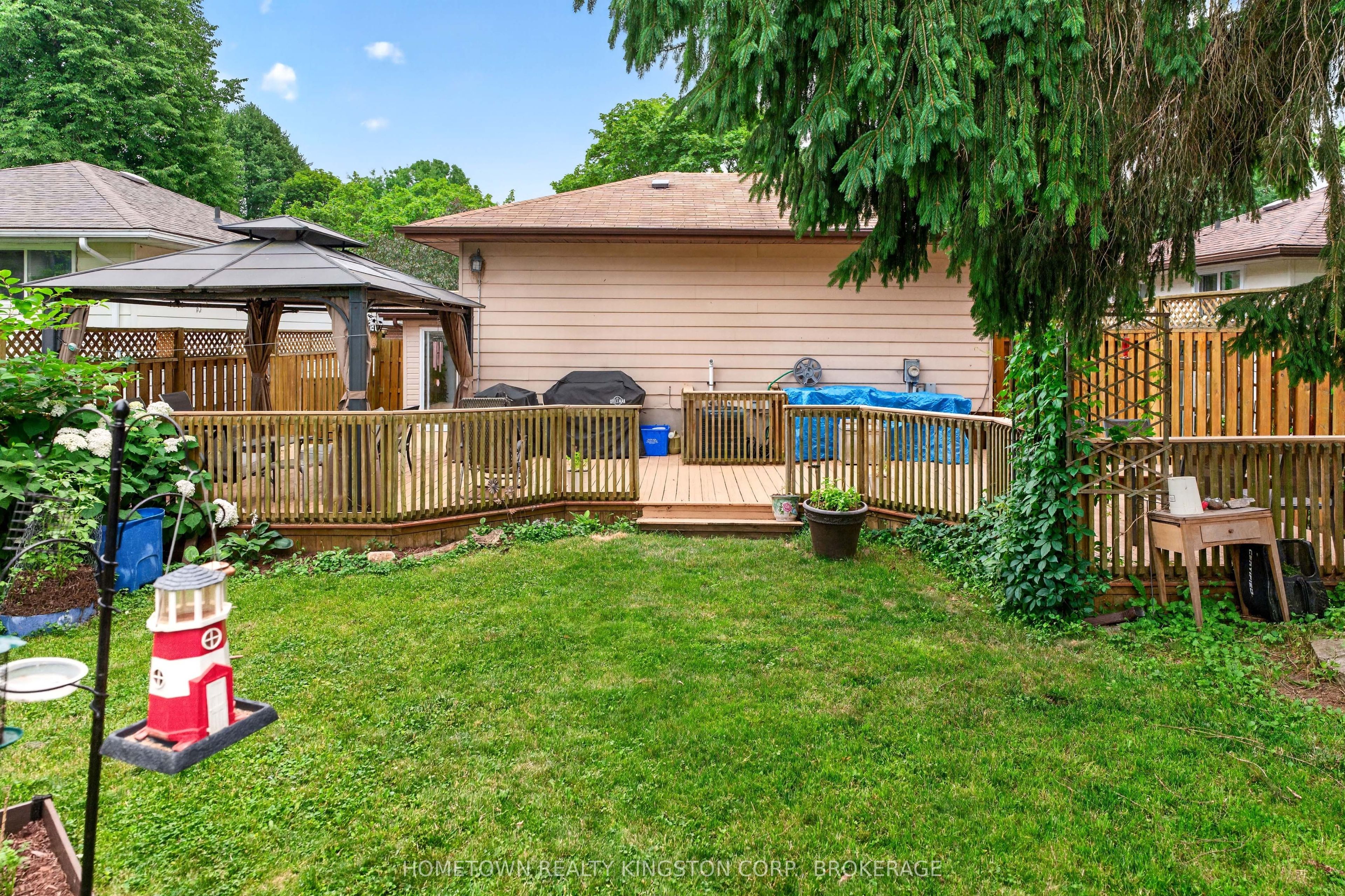 60 Guthrie Drive Property Photo 24