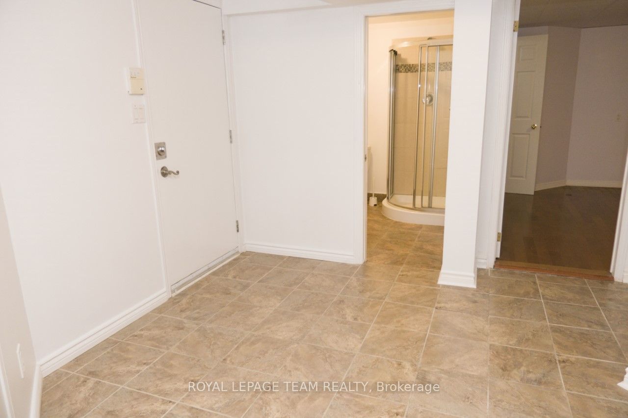 3 Tower Hill Crescent Basement Property Photo 8