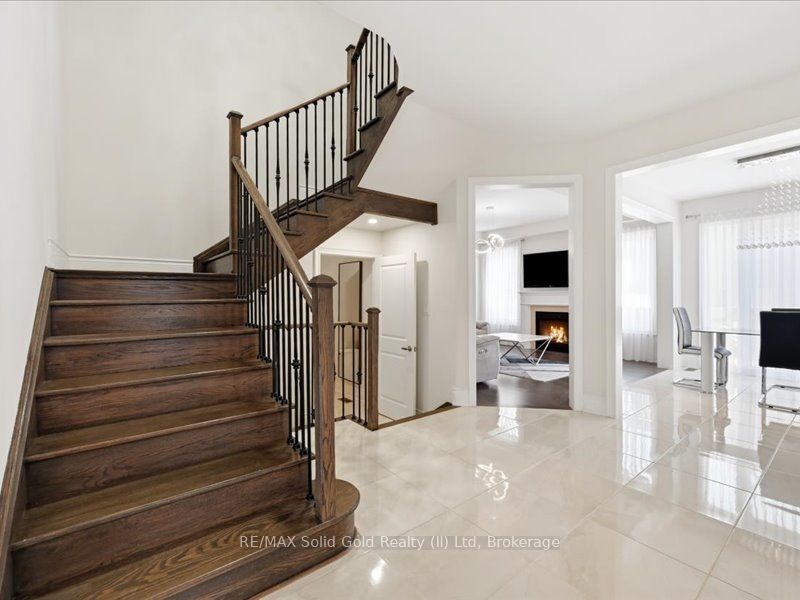 39 Avanti Crescent Property Photo 19