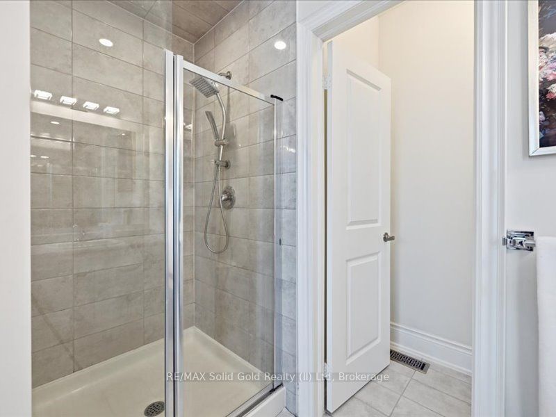 39 Avanti Crescent Property Photo 24