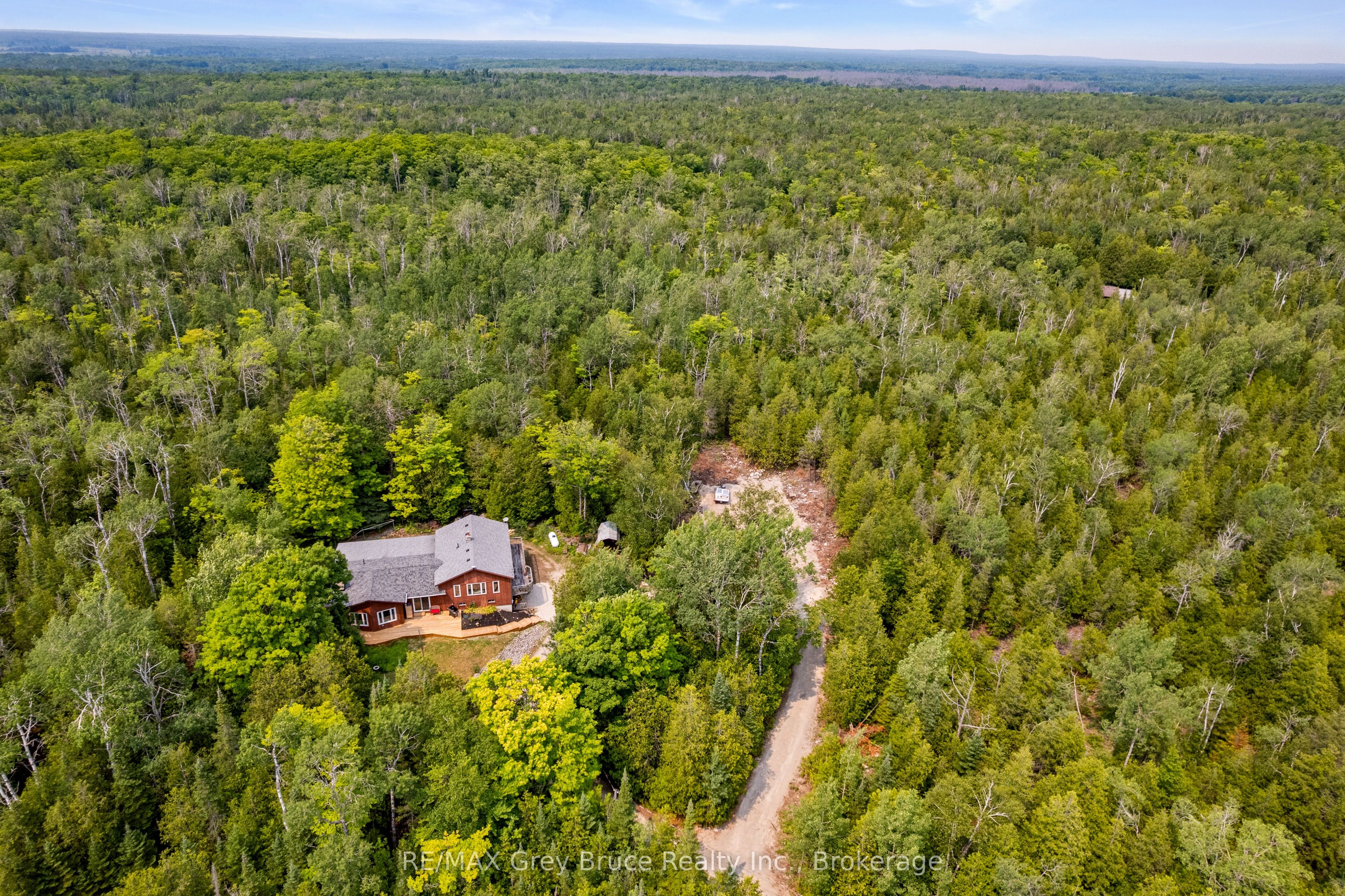 479 Dyers Bay Road Property Photo 3