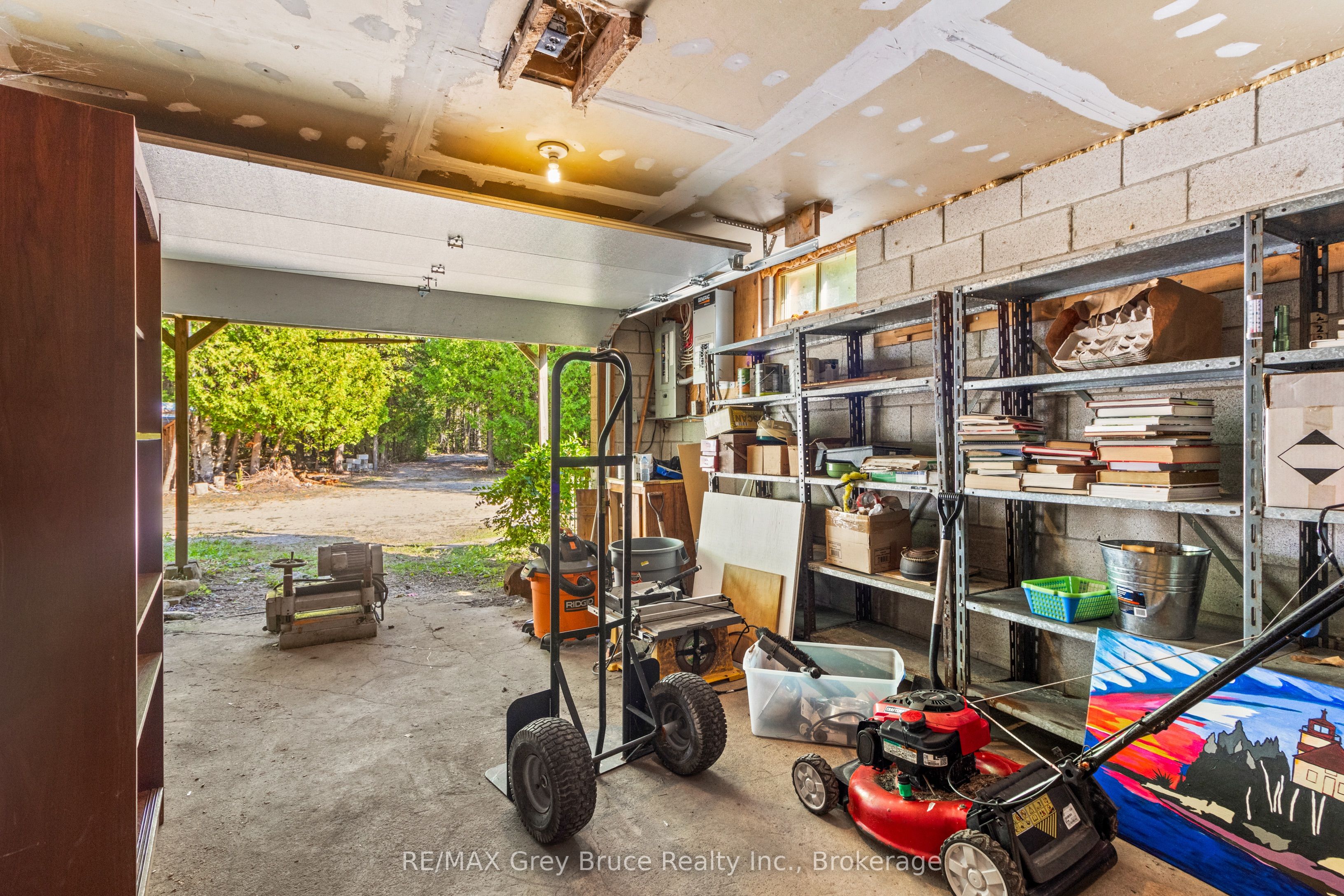479 Dyers Bay Road Property Photo 37