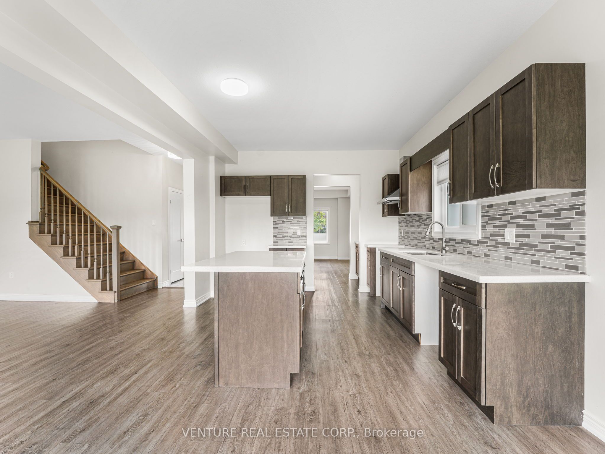 6371 Sam Iorfida Drive Property Photo 8
