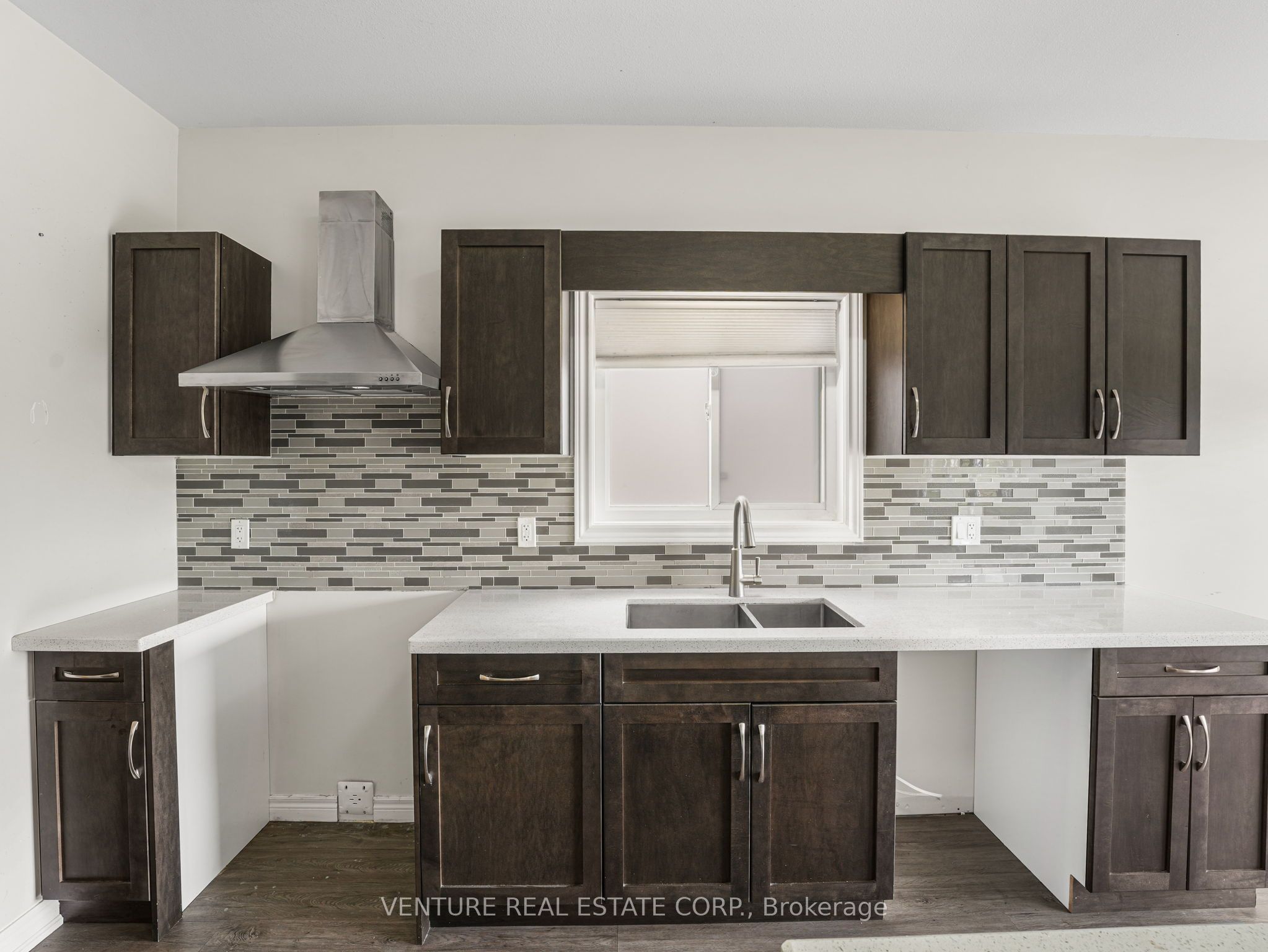 6371 Sam Iorfida Drive Property Photo 11
