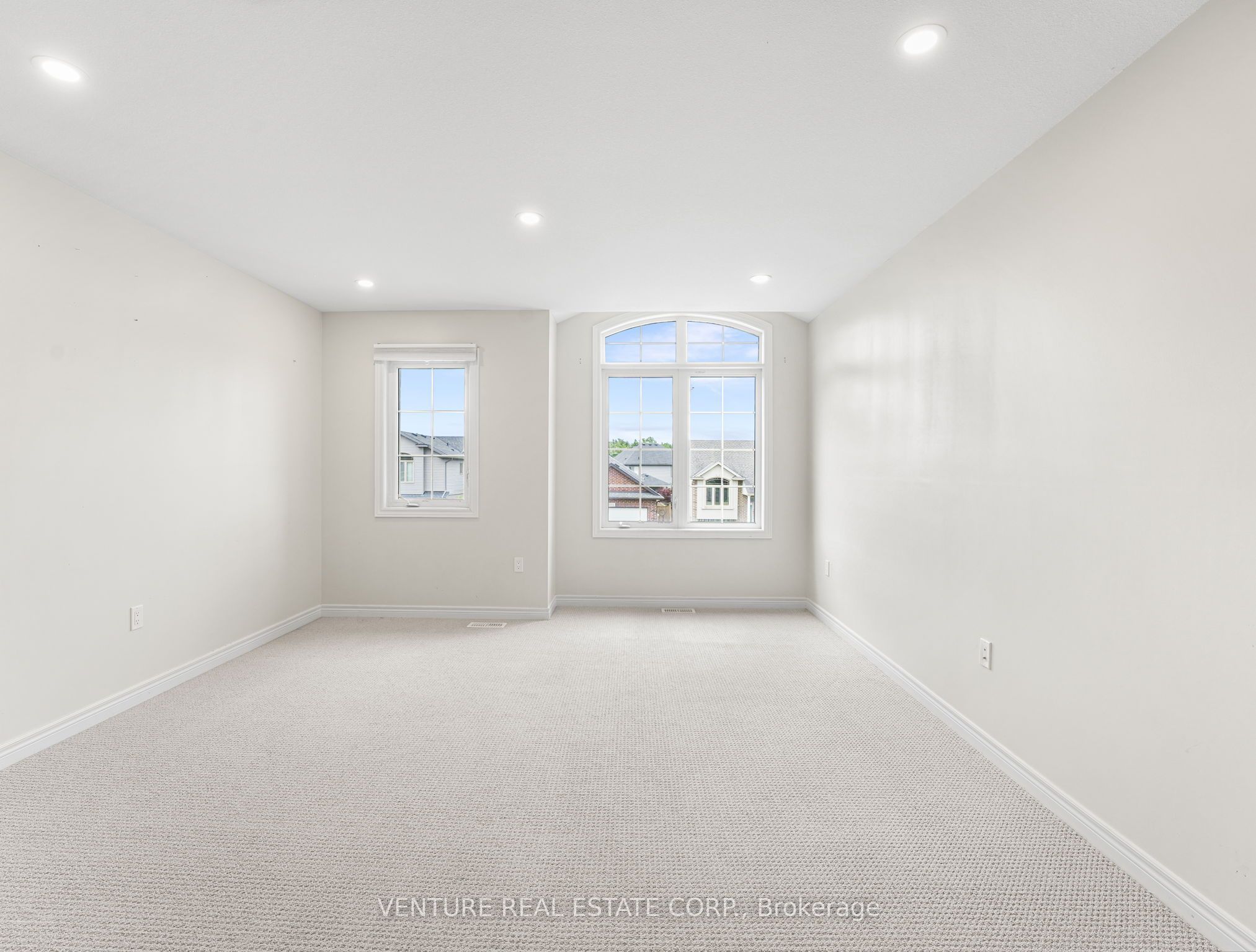 6371 Sam Iorfida Drive Property Photo 25