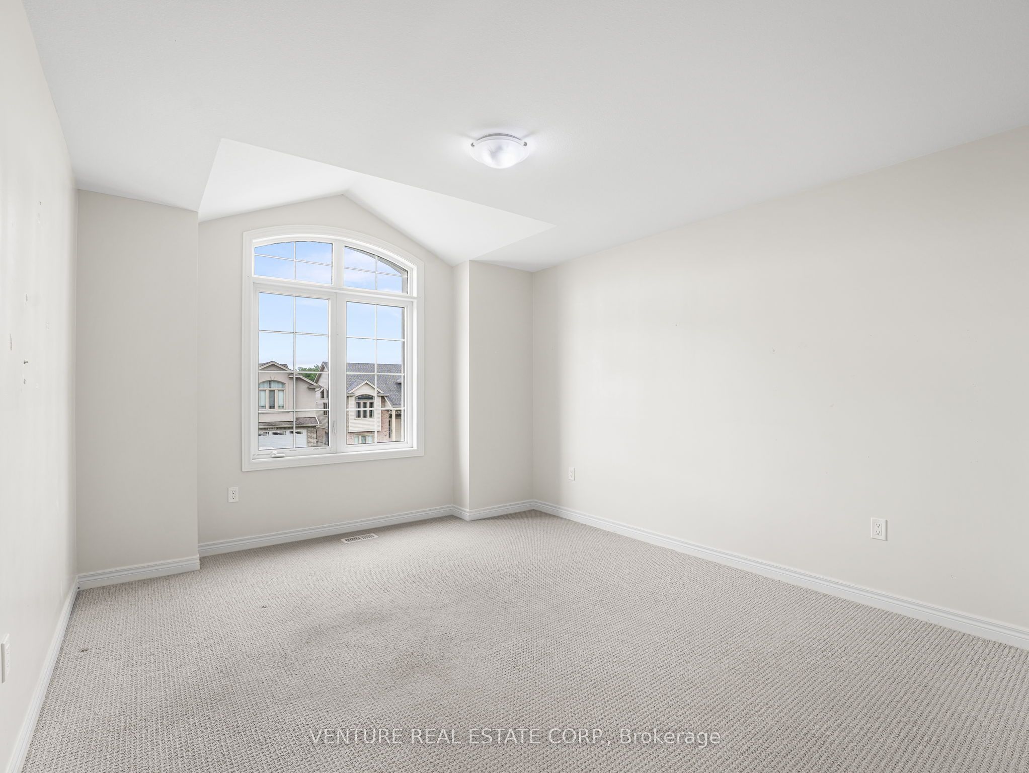 6371 Sam Iorfida Drive Property Photo 30