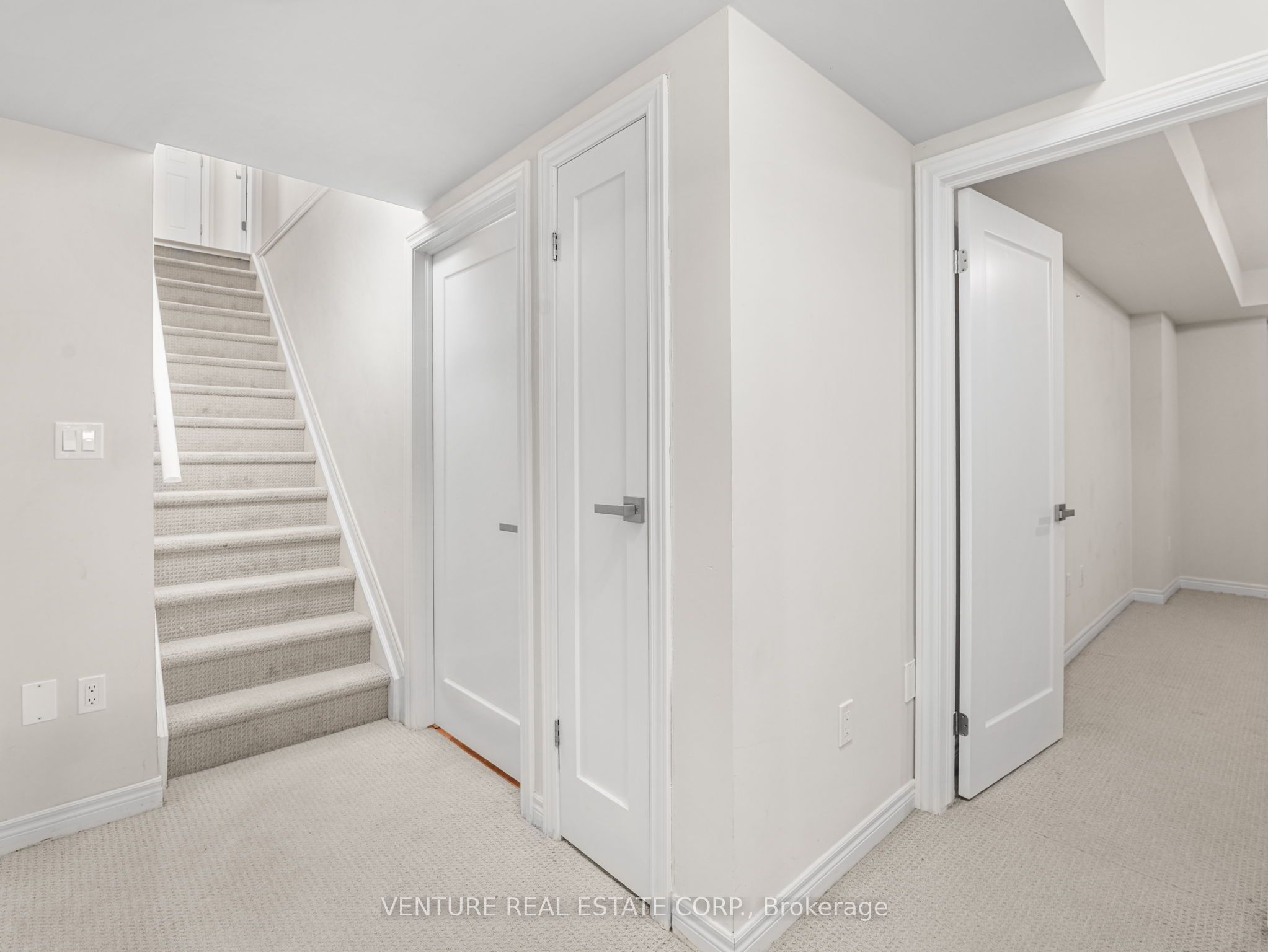 6371 Sam Iorfida Drive Property Photo 35