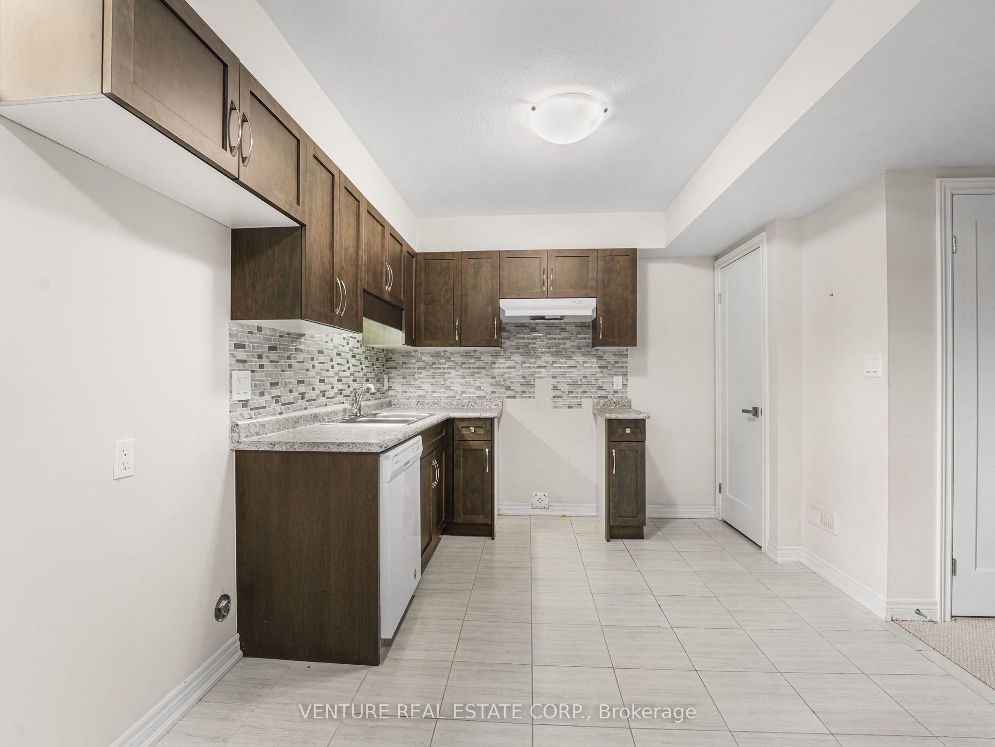 6371 Sam Iorfida Drive Property Photo 38