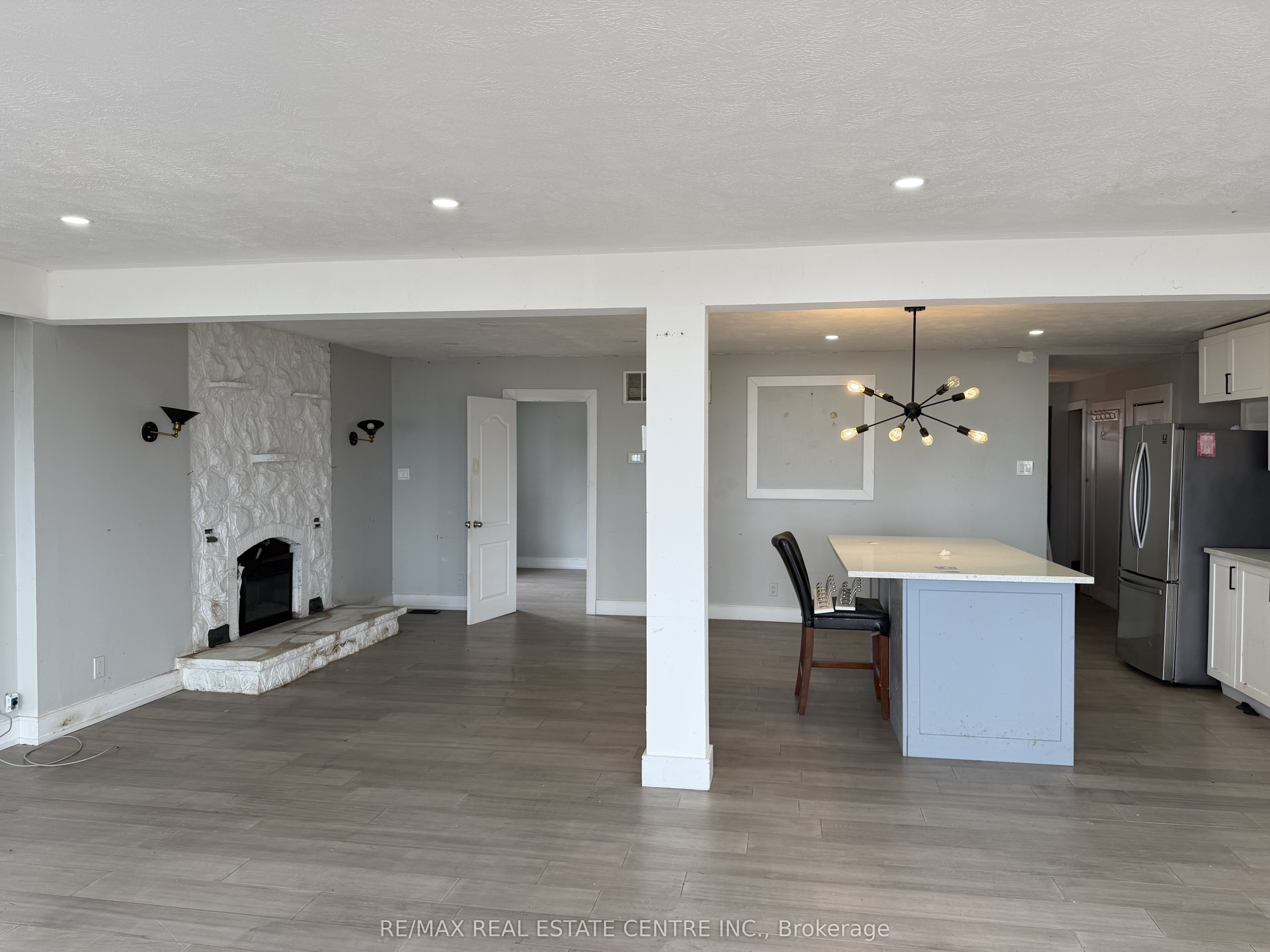 35 Lakeside Avenue Property Photo 6