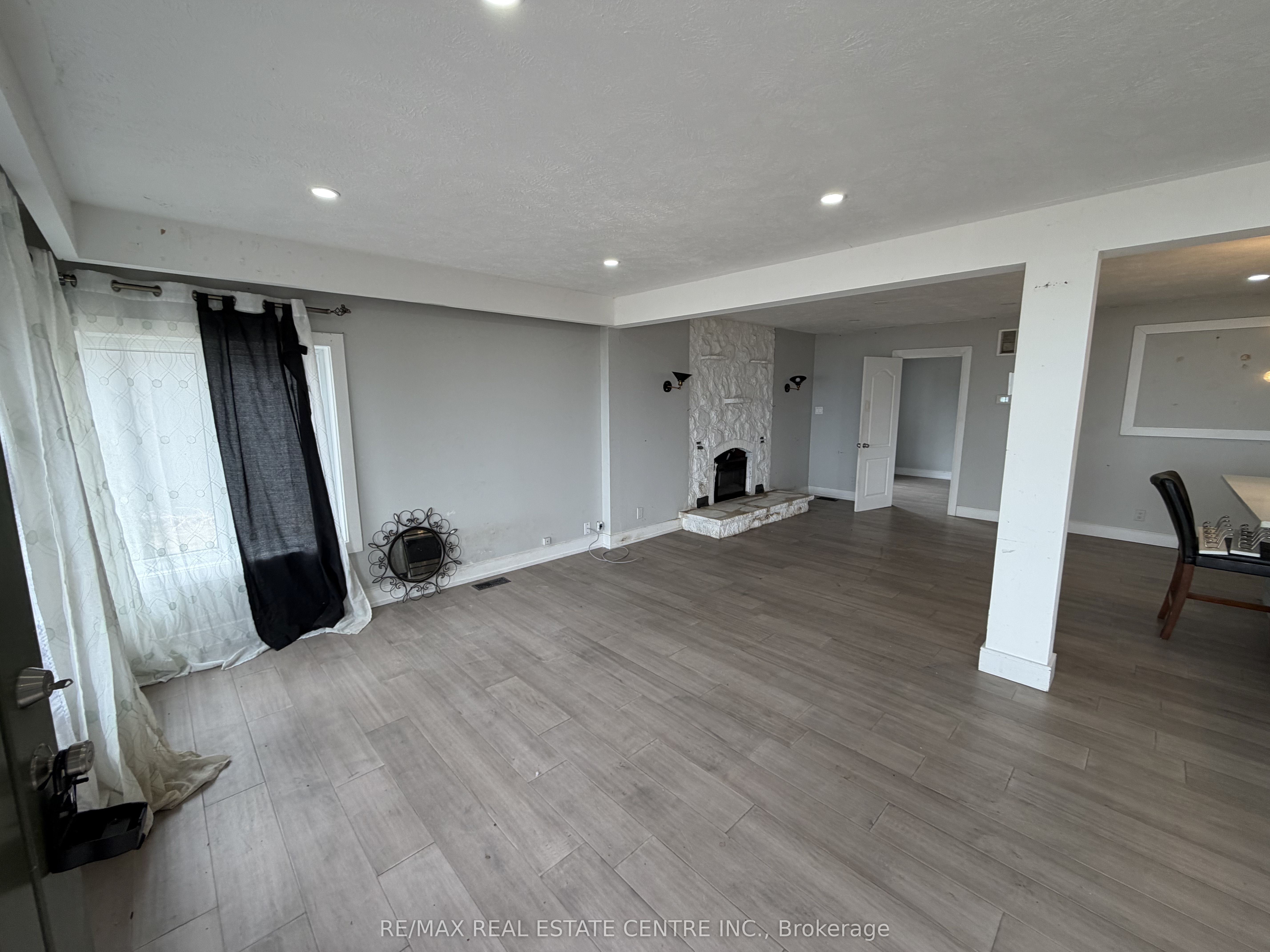 35 Lakeside Avenue Property Photo 12