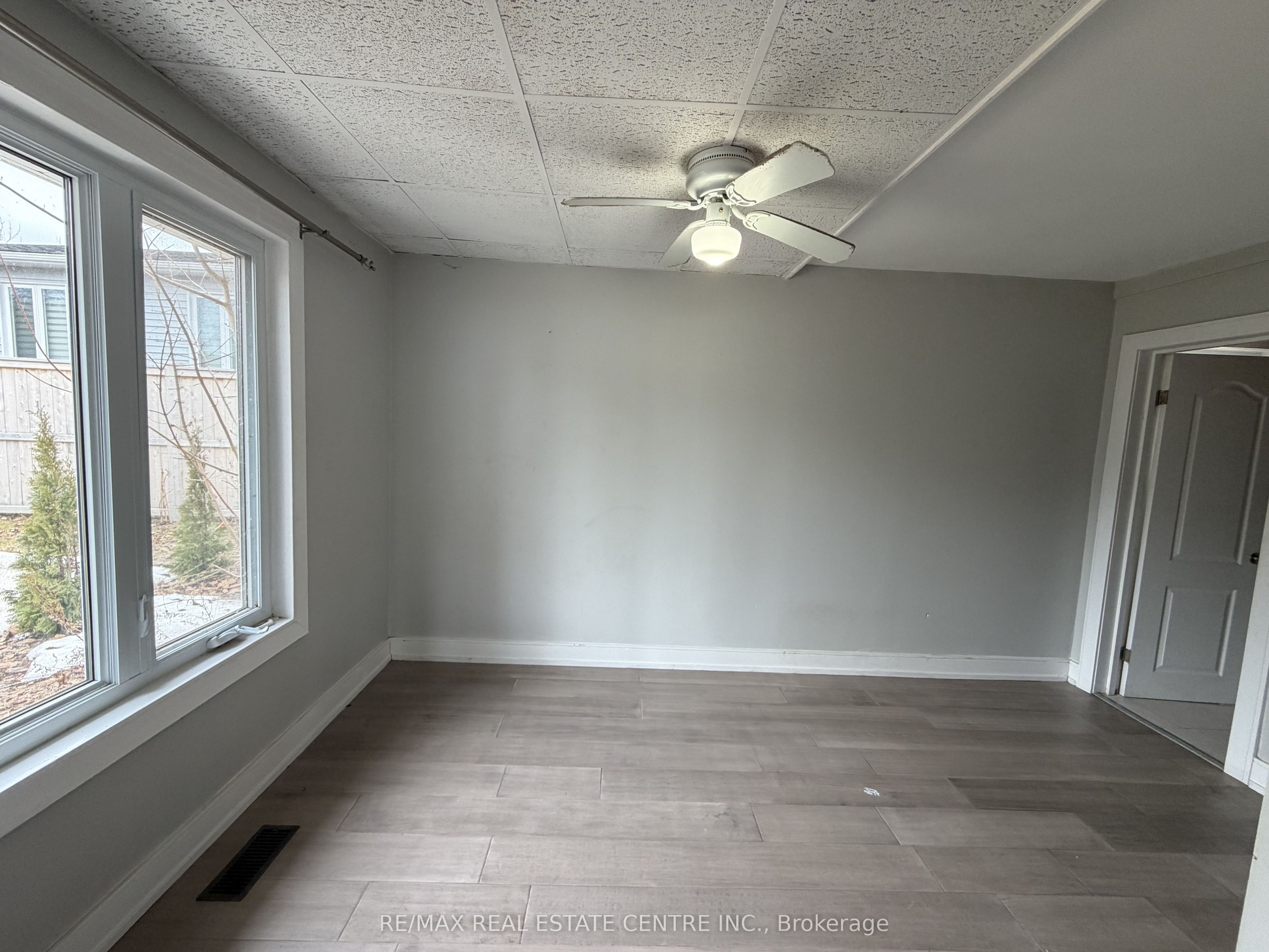 35 Lakeside Avenue Property Photo 25