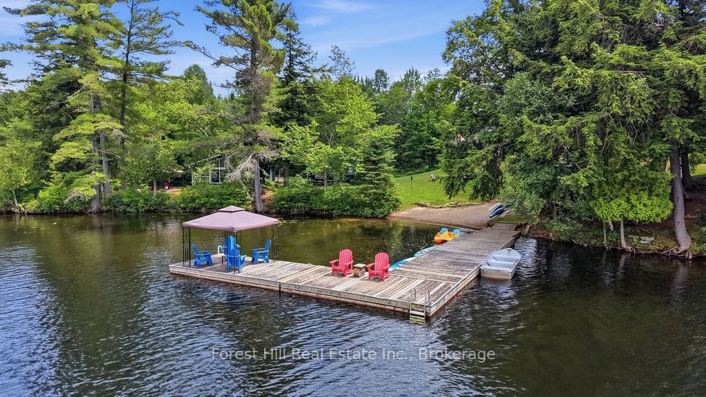 1040 Walker Lake Drive Property Photo 14