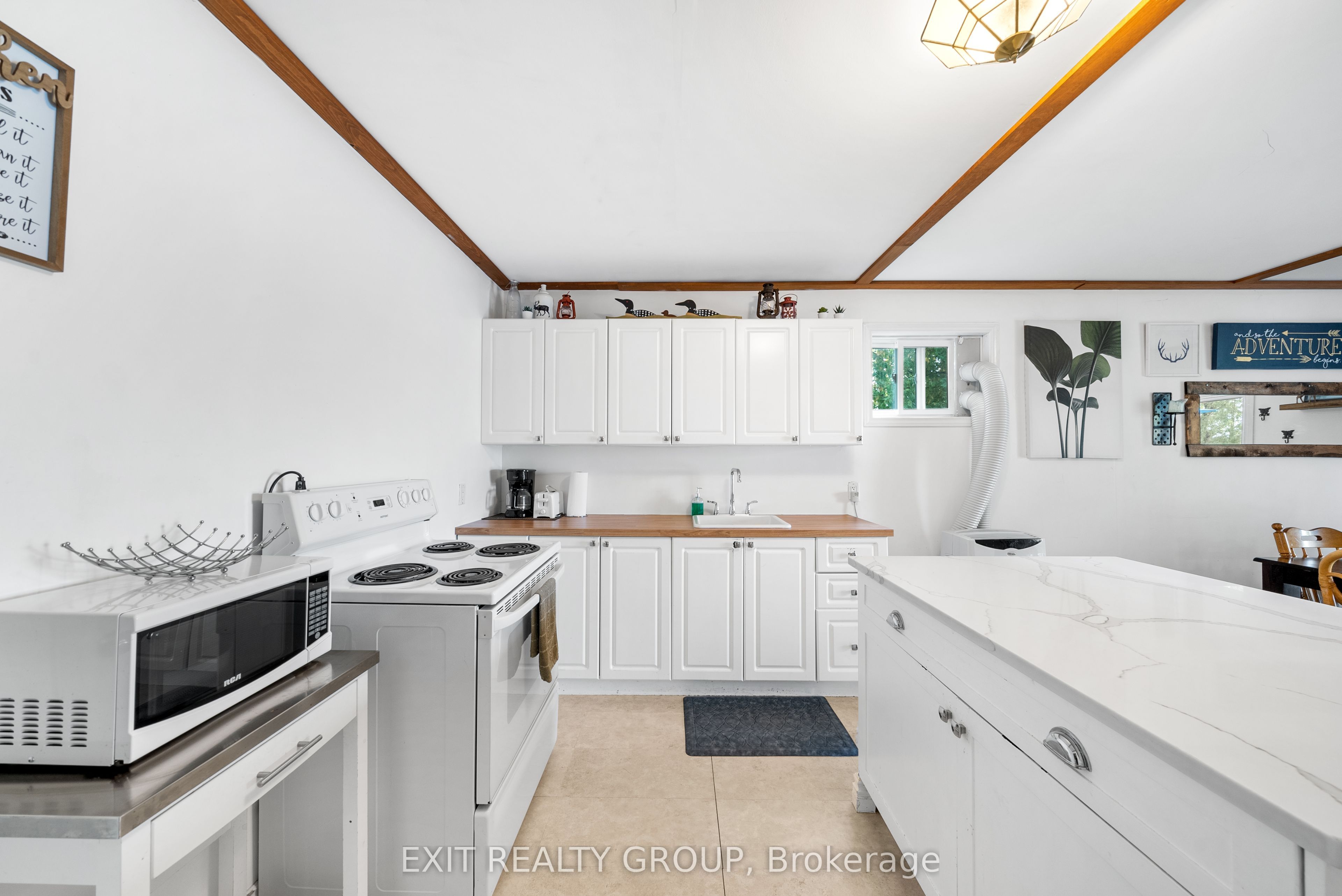 50 Cedar Lane Property Photo 6