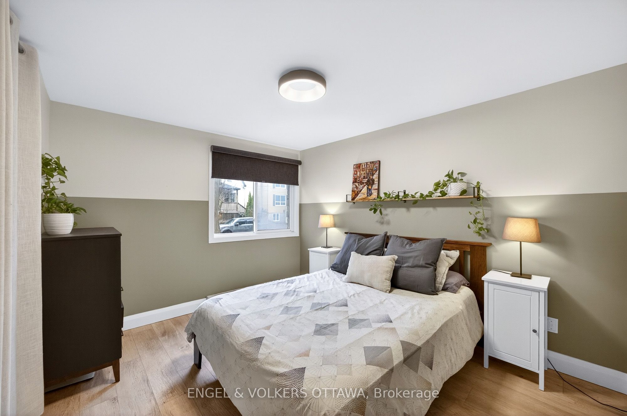 35 Robinson Avenue B Property Photo 13