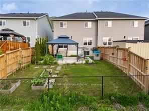 195 Charles Street E Property Photo 45