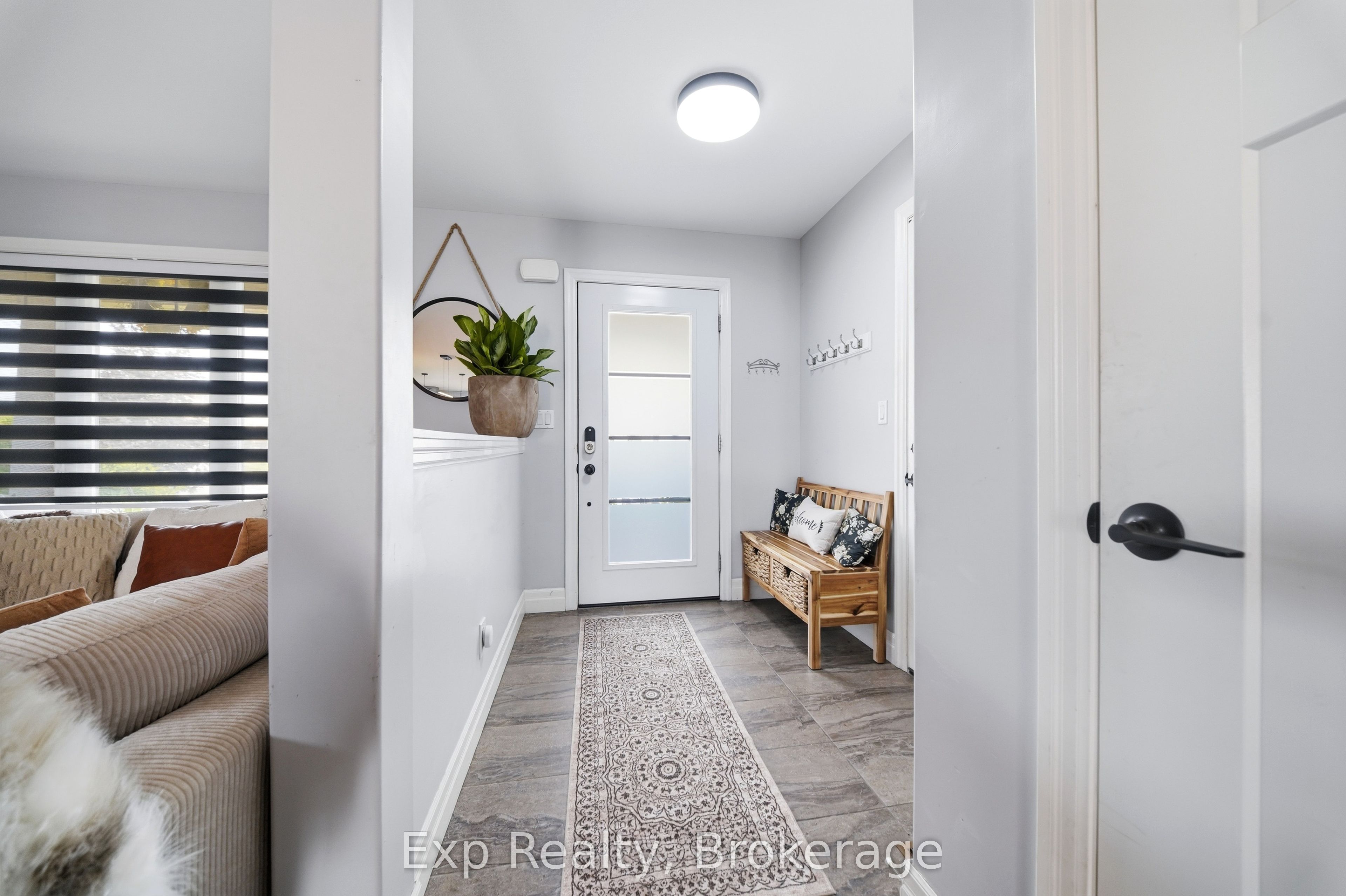 7 Tessa Boulevard Property Photo 6