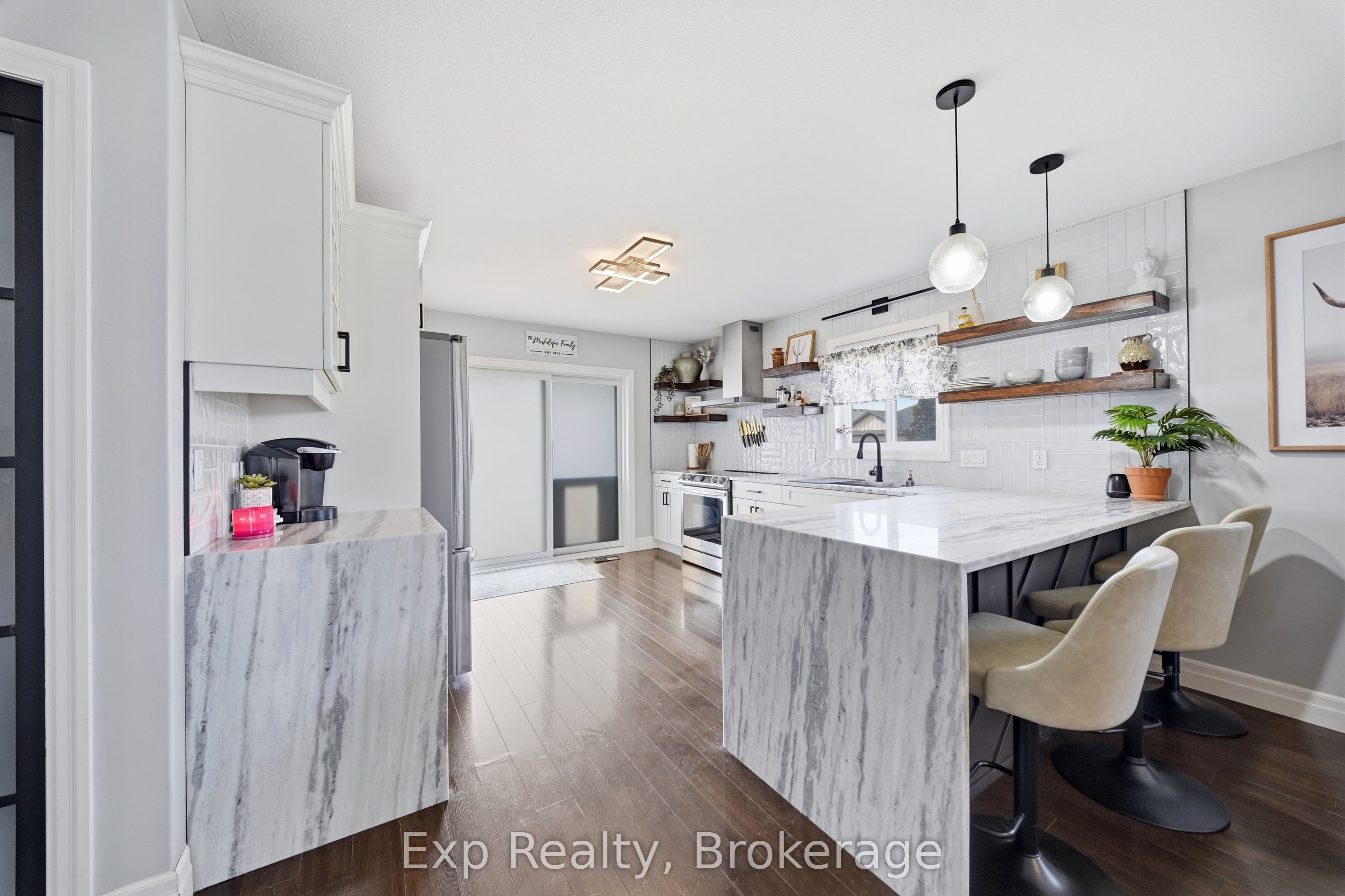 7 Tessa Boulevard Property Photo 15