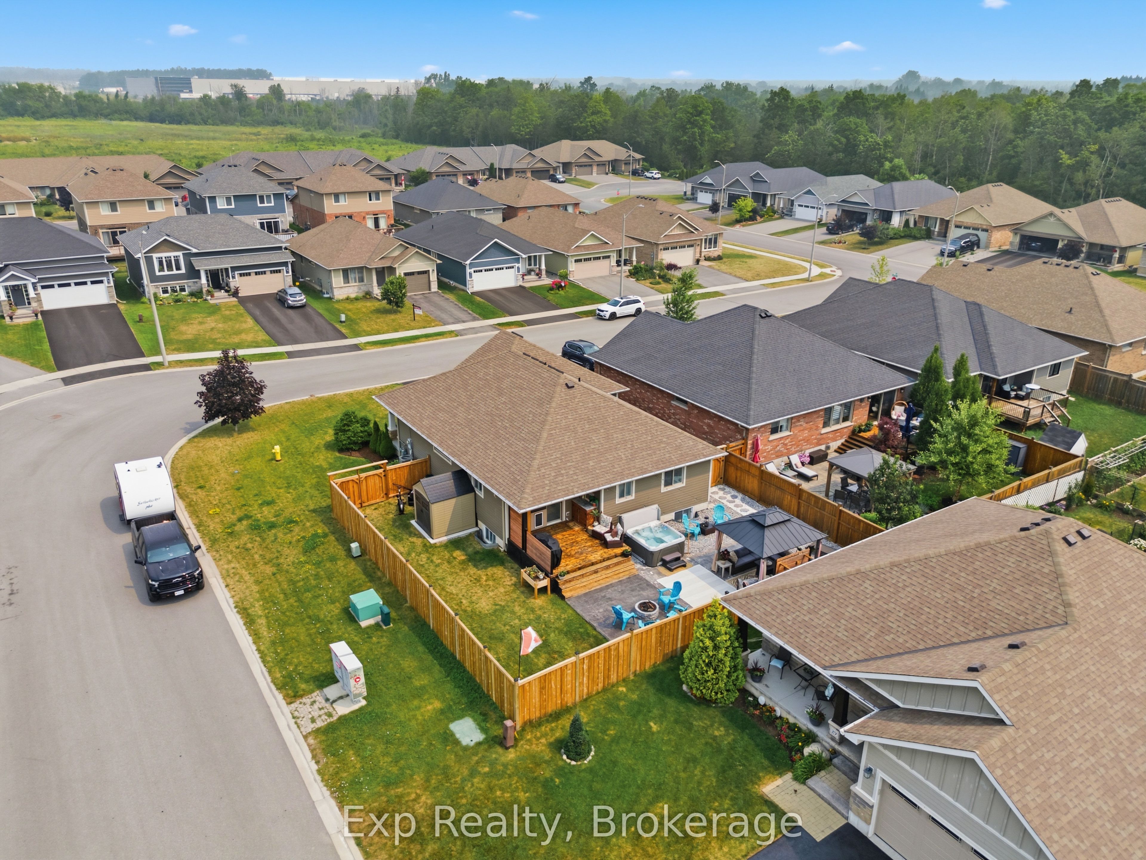 7 Tessa Boulevard Property Photo 45