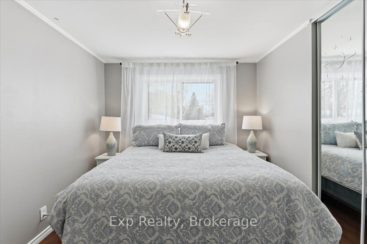 15 Thorncliffe Drive Property Photo 23