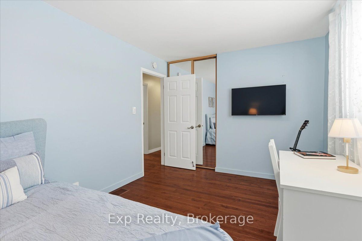 15 Thorncliffe Drive Property Photo 27